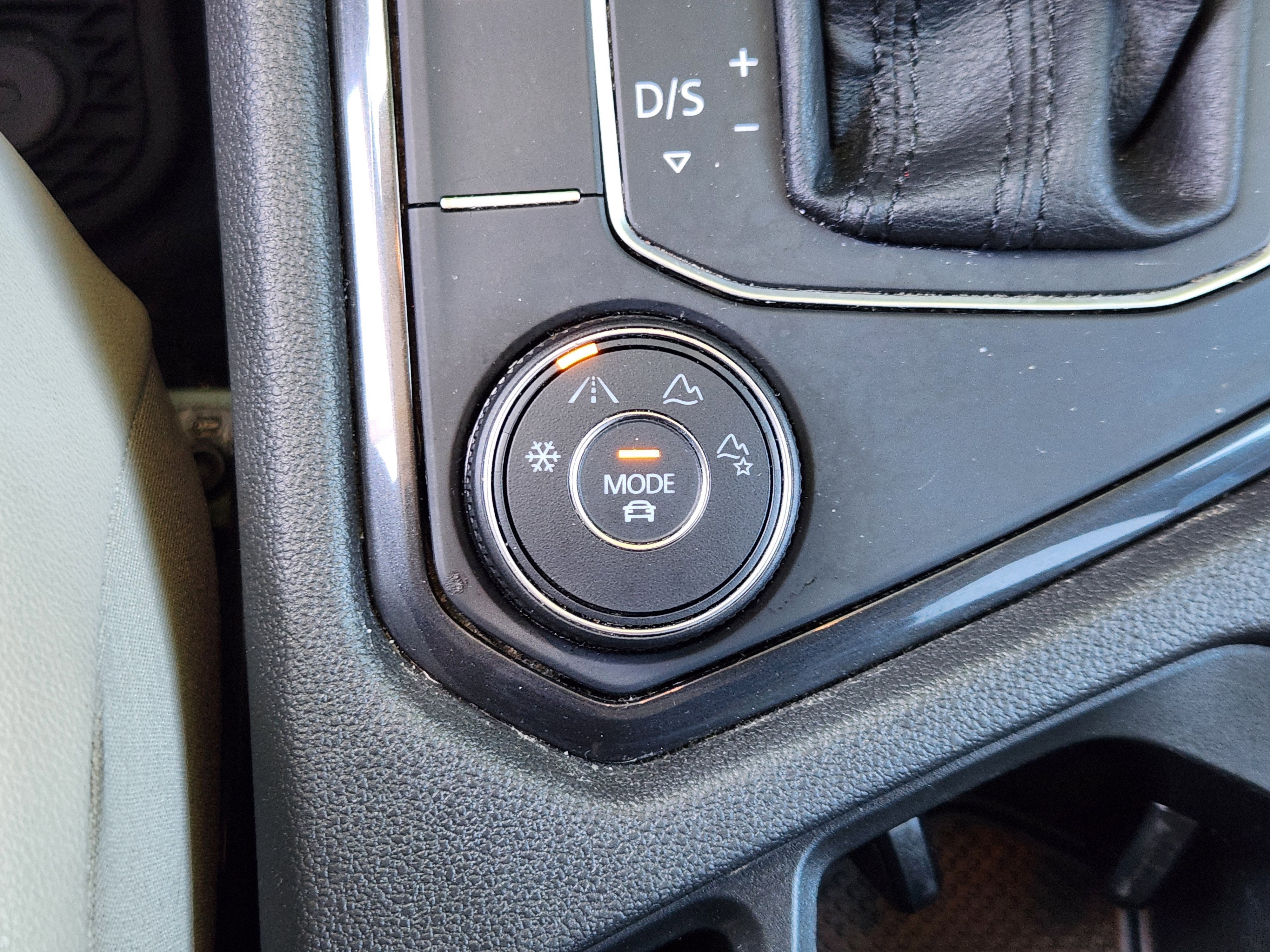 2020 Volkswagen Tiguan Base