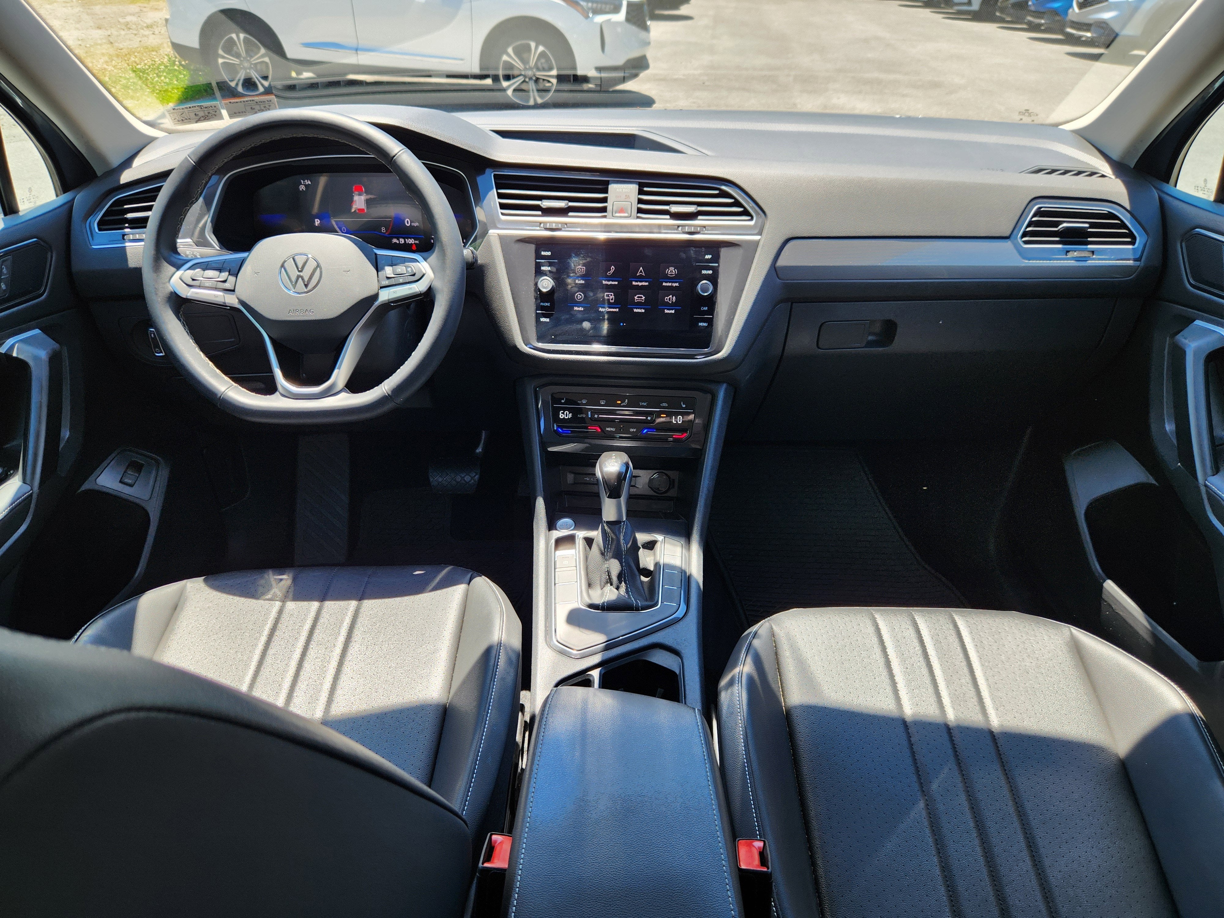 2024 Volkswagen Tiguan SE