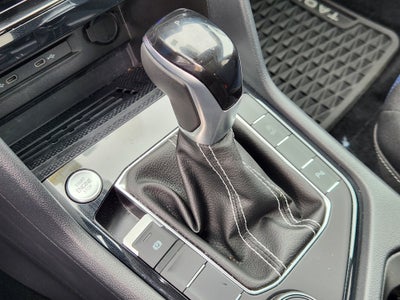 2025 Volkswagen Taos SEL