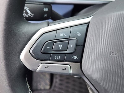 2025 Volkswagen Taos SEL