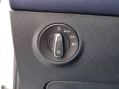 2025 Volkswagen Taos SEL