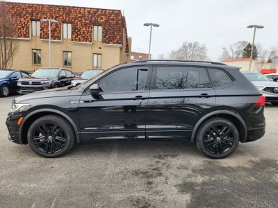 2022 Volkswagen Tiguan SE R-Line Black
