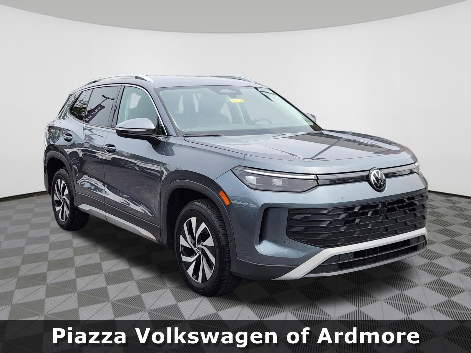 2025 Volkswagen Tiguan S
