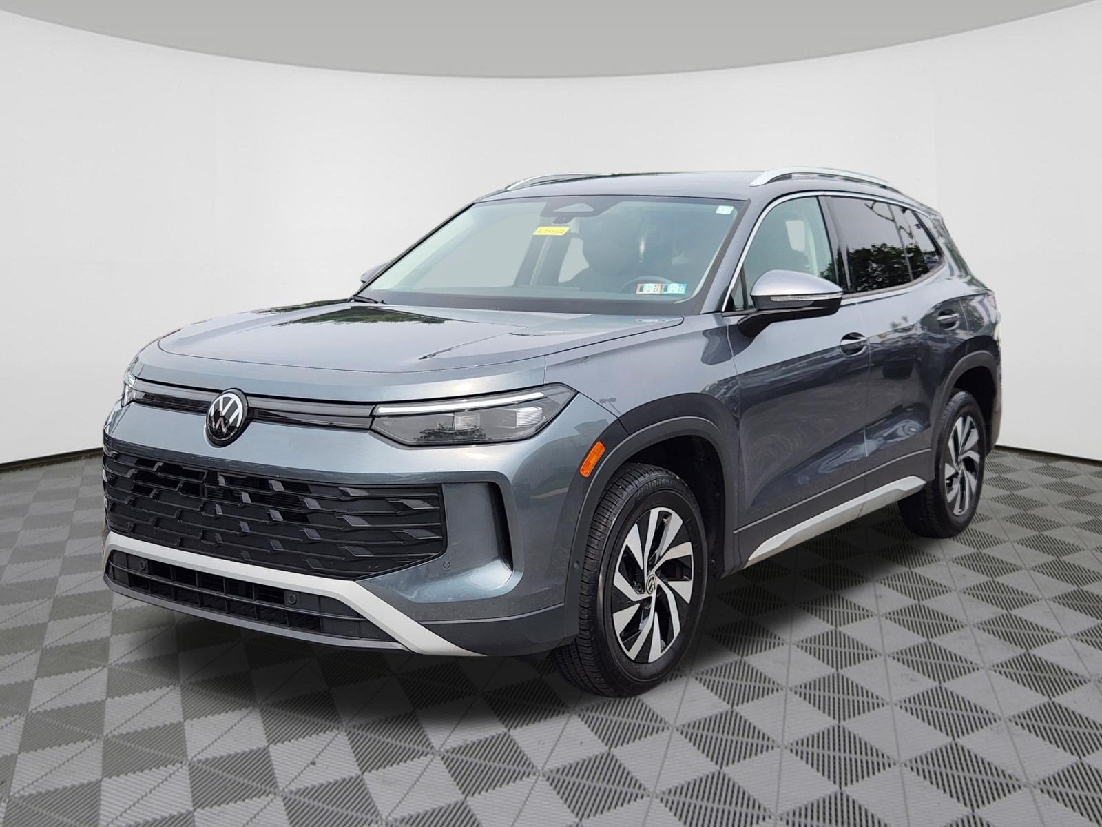 2025 Volkswagen Tiguan S