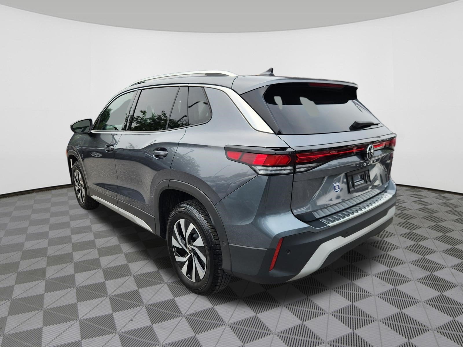 2025 Volkswagen Tiguan S