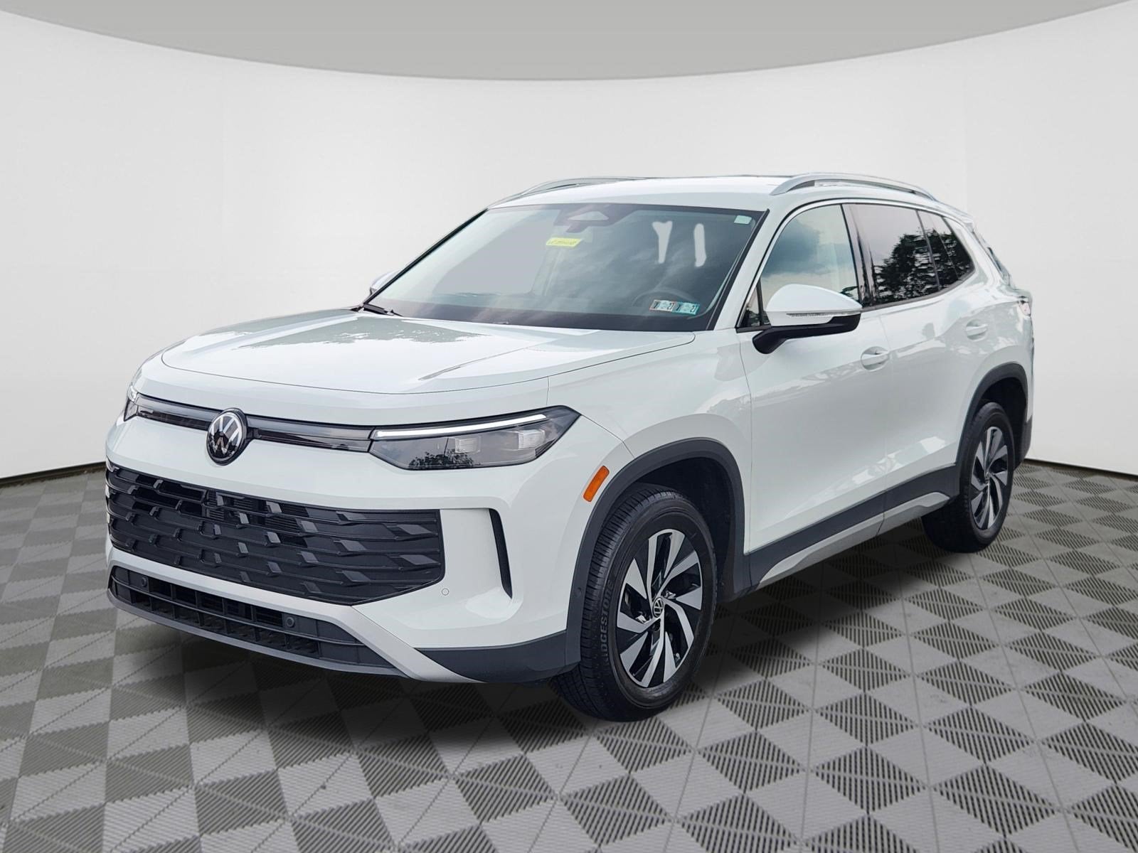 2025 Volkswagen Tiguan S