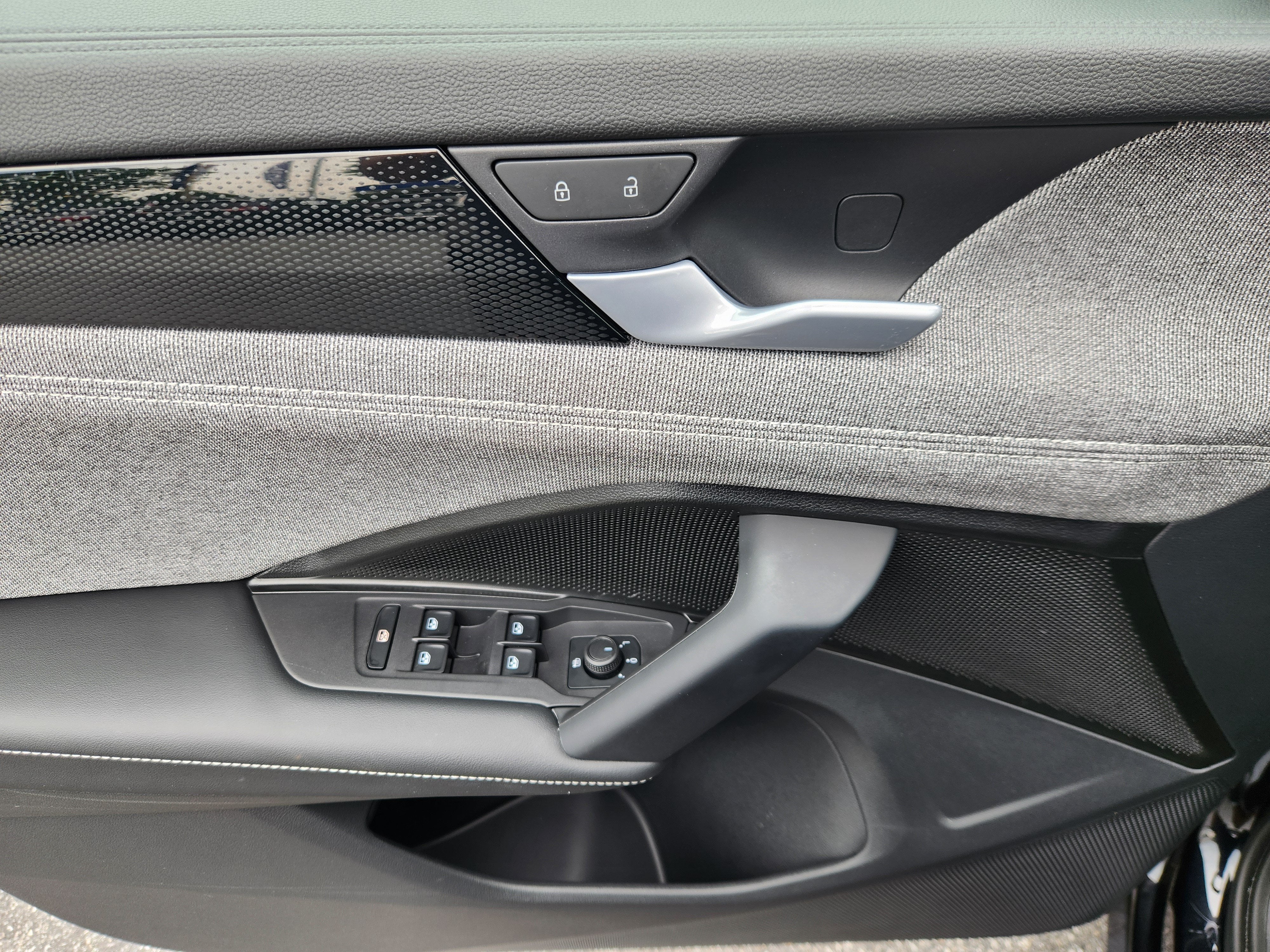 2025 Volkswagen Tiguan S