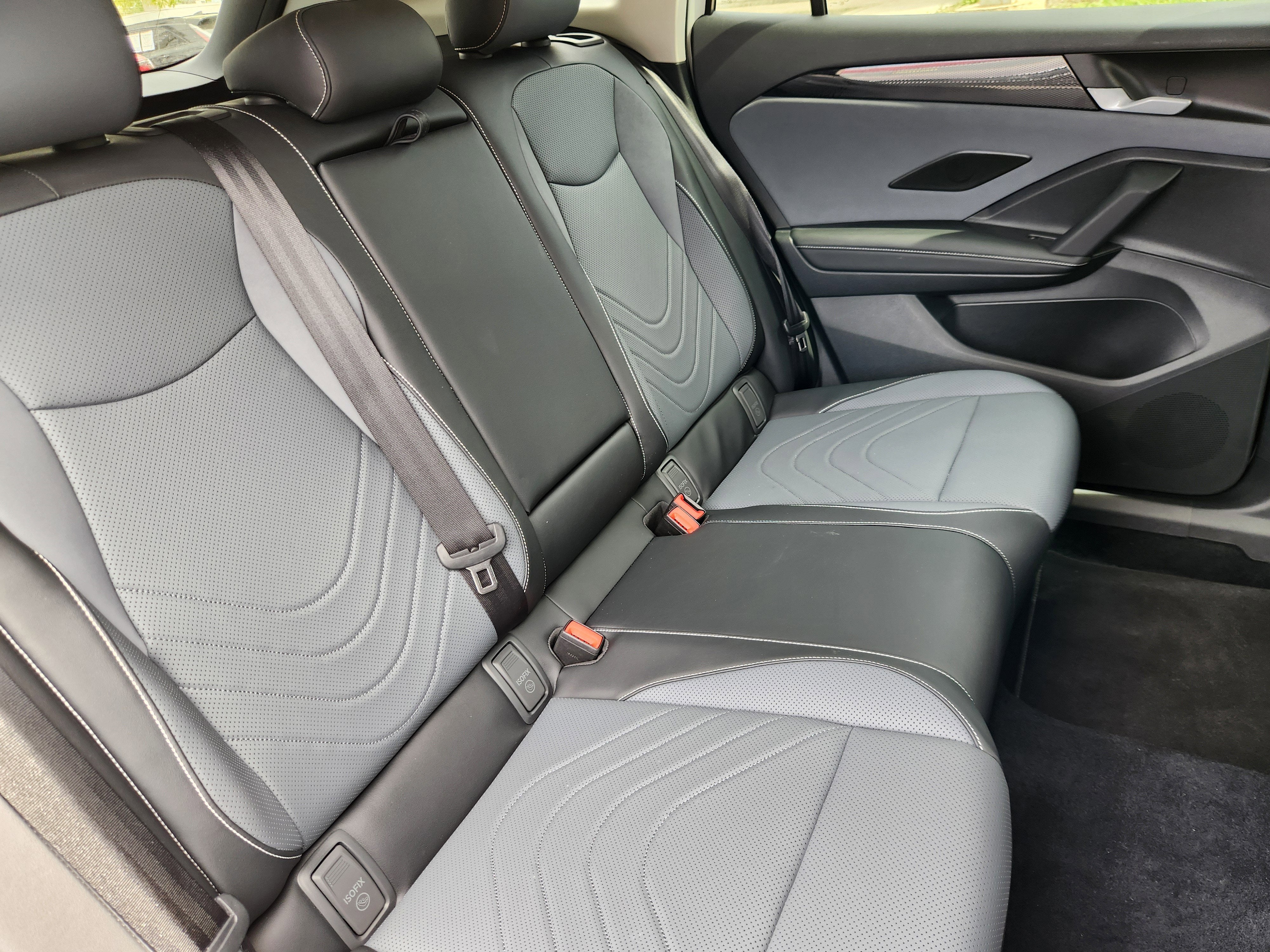 2025 Volkswagen Tiguan SE