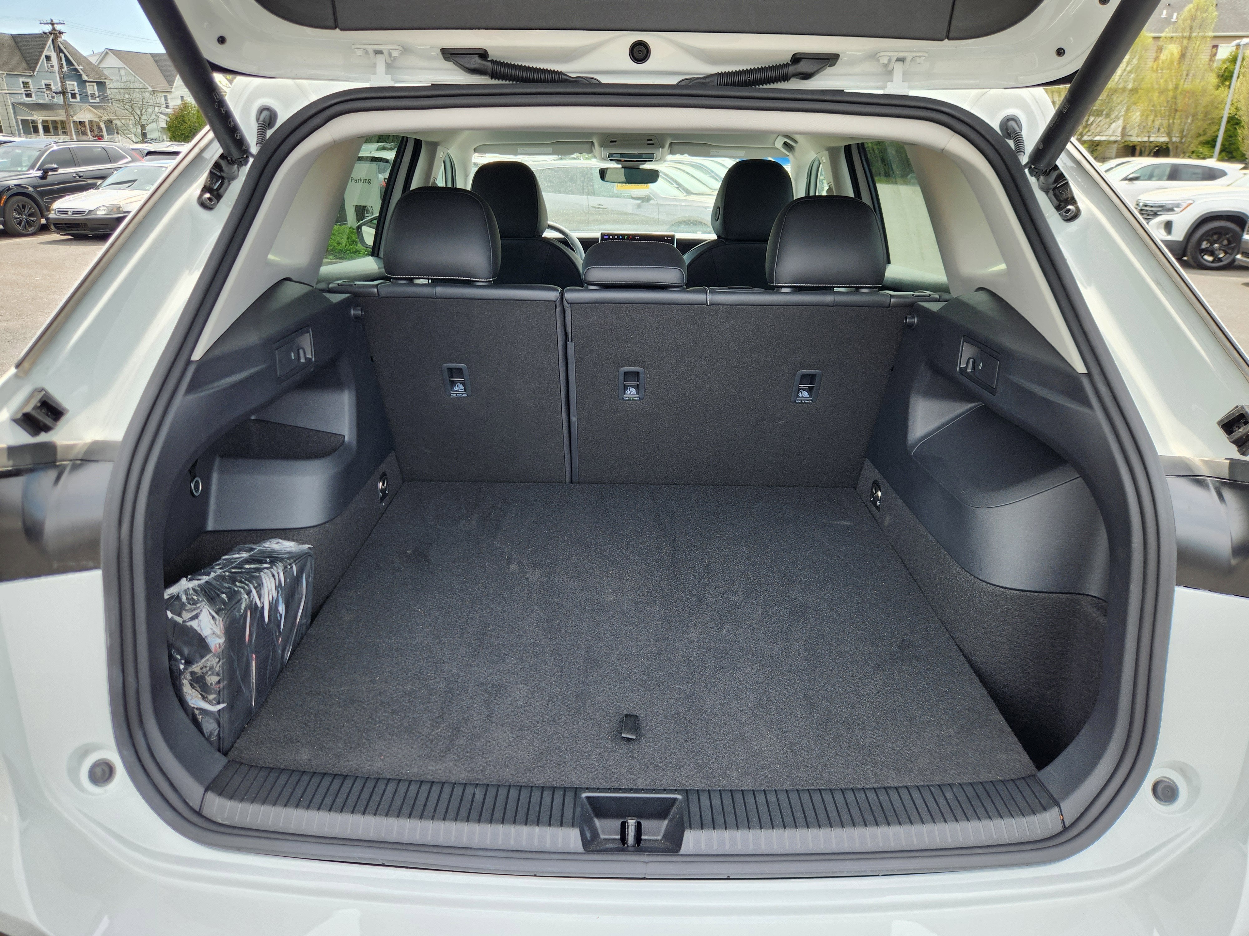 2025 Volkswagen Tiguan SE