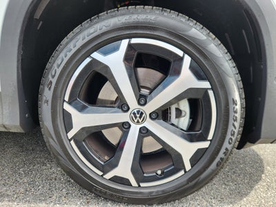 2025 Volkswagen Tiguan SE