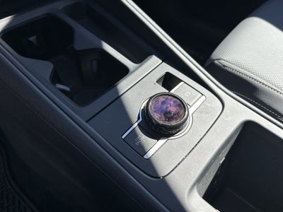 2025 Volkswagen Tiguan SE