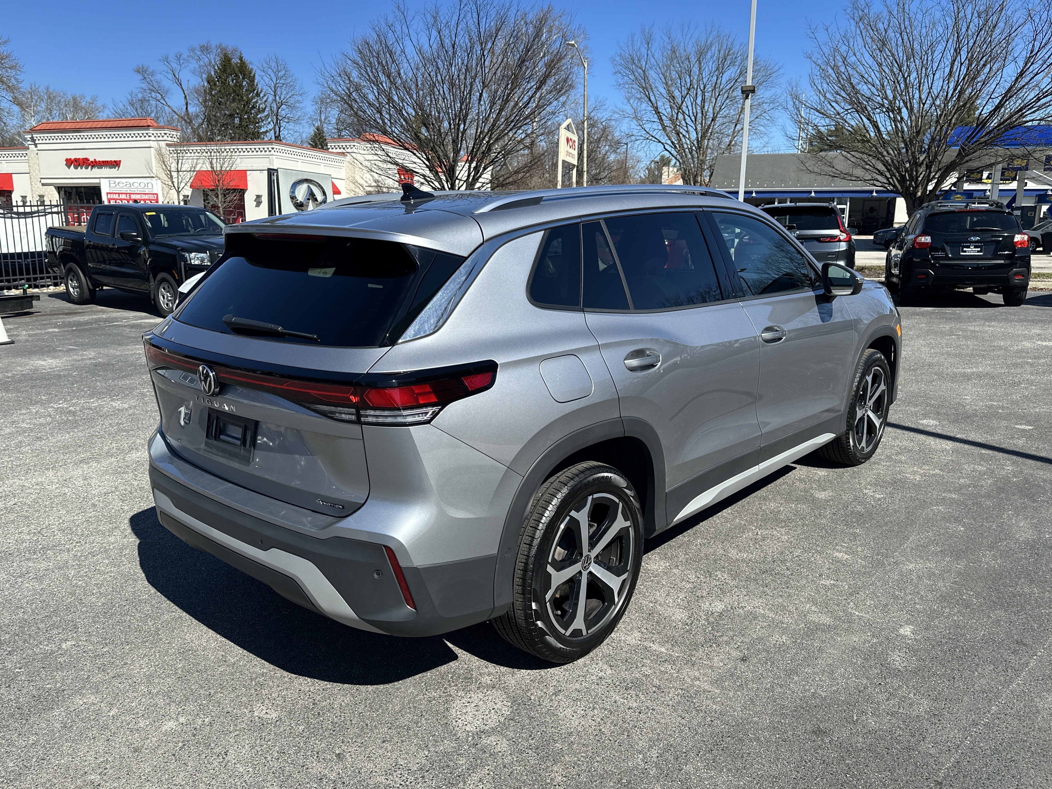 2025 Volkswagen Tiguan SE