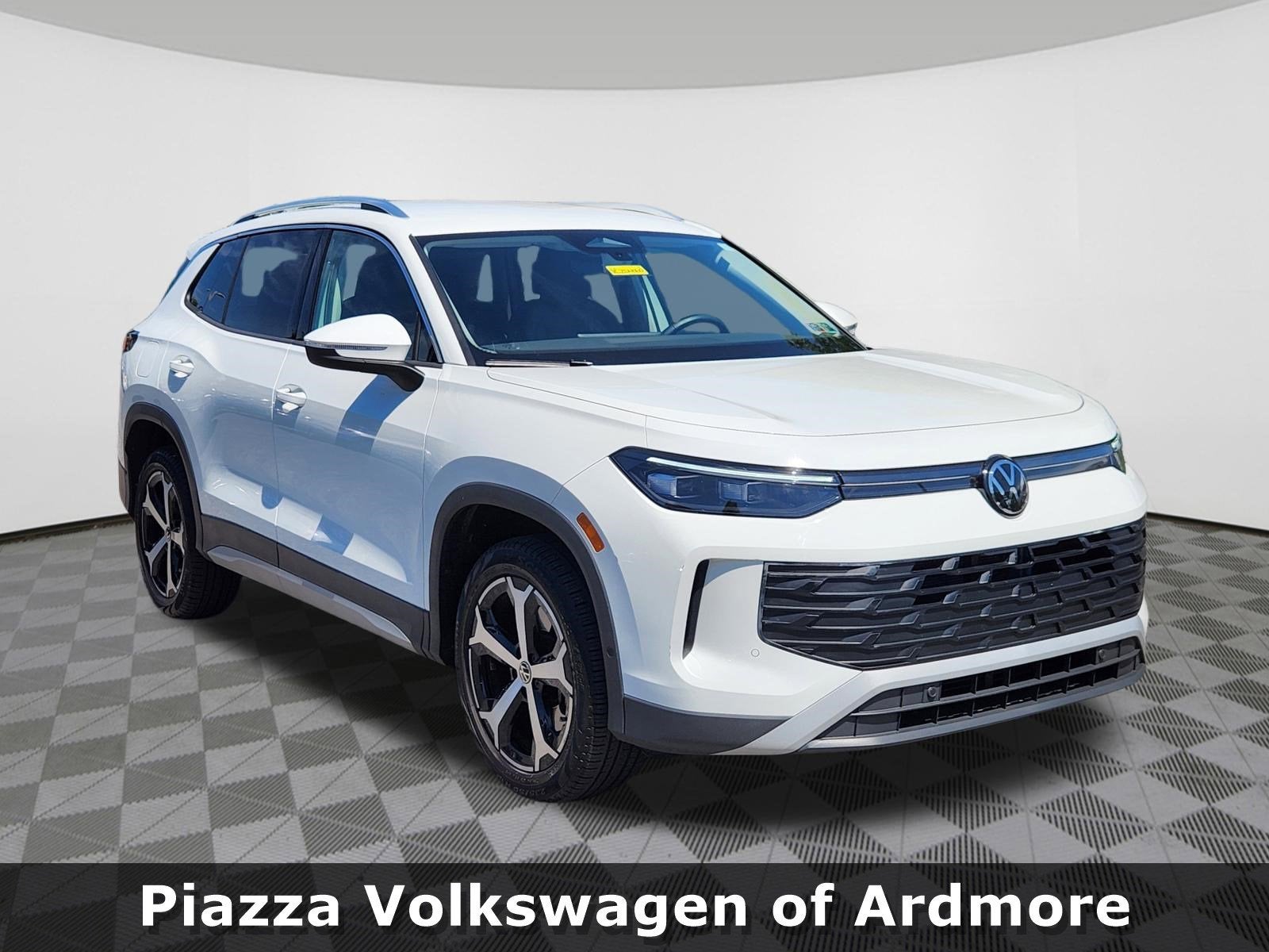 2025 Volkswagen Tiguan SE