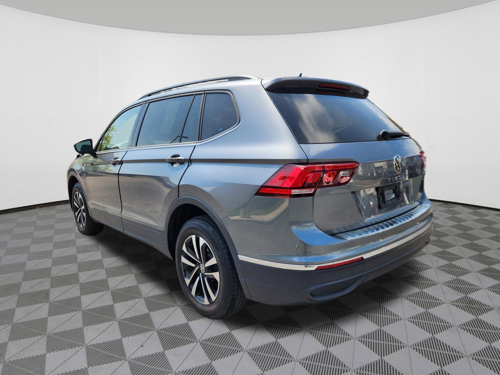2023 Volkswagen Tiguan S