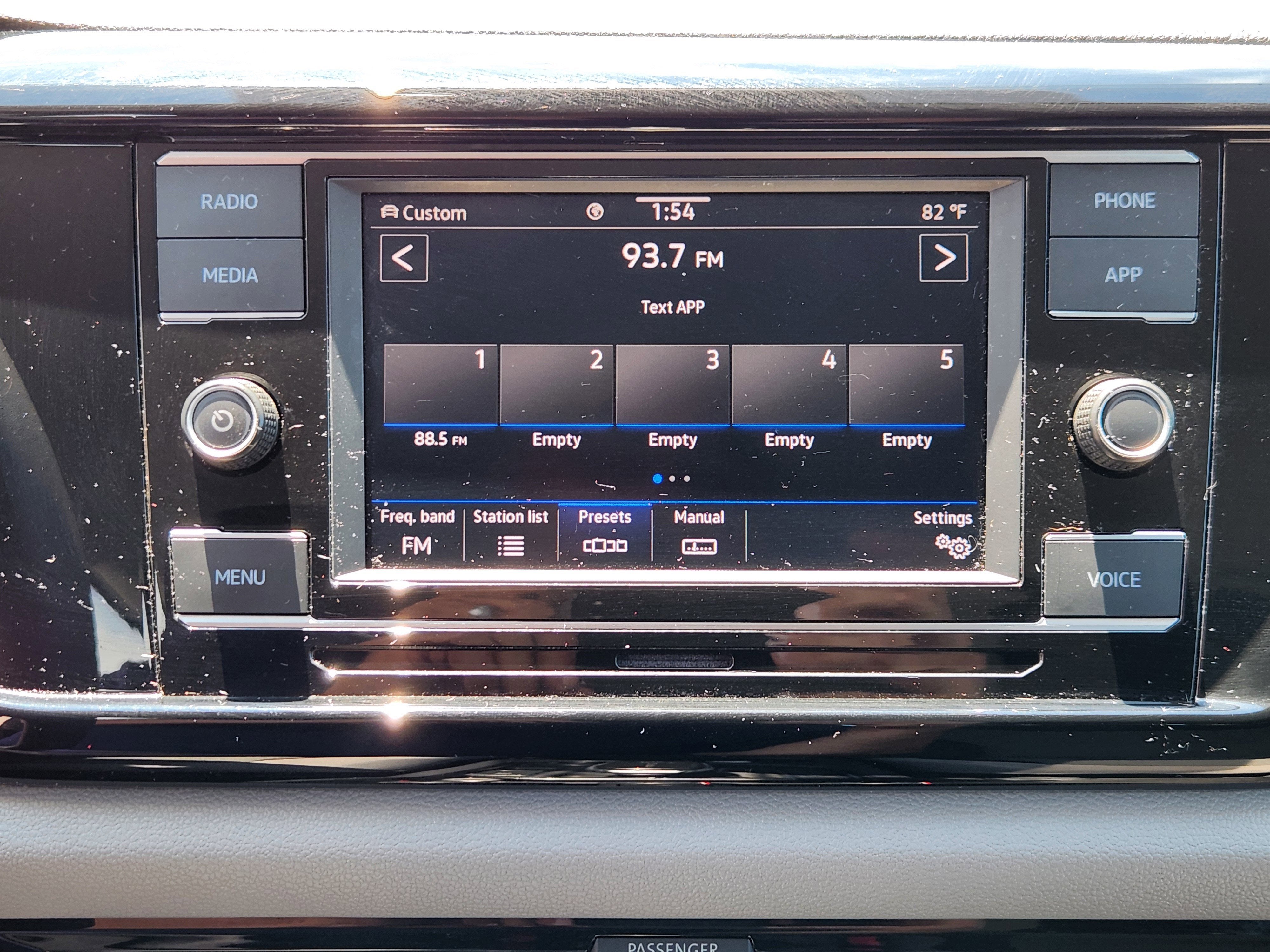 2023 Volkswagen Taos S