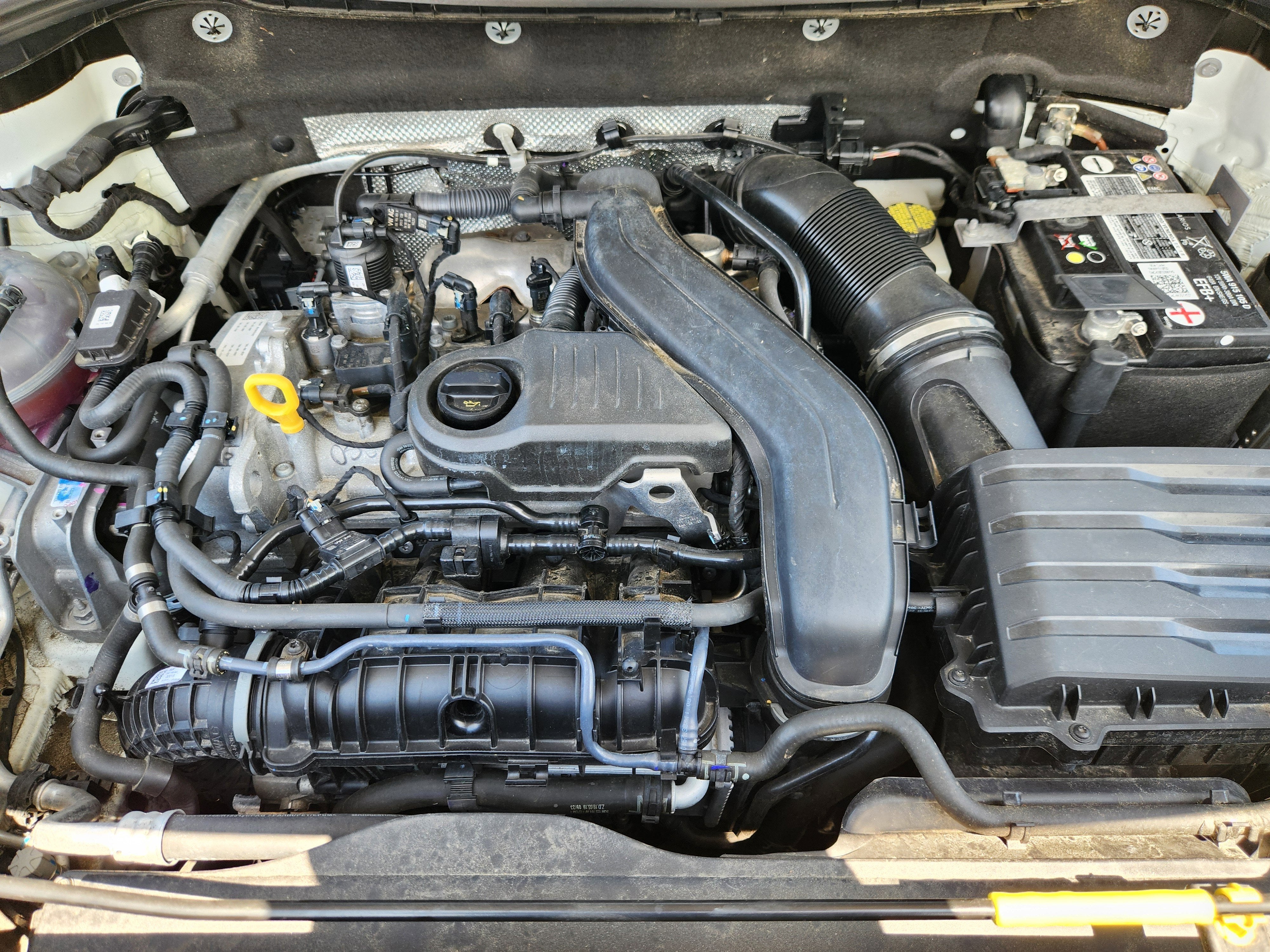 2023 Volkswagen Taos S
