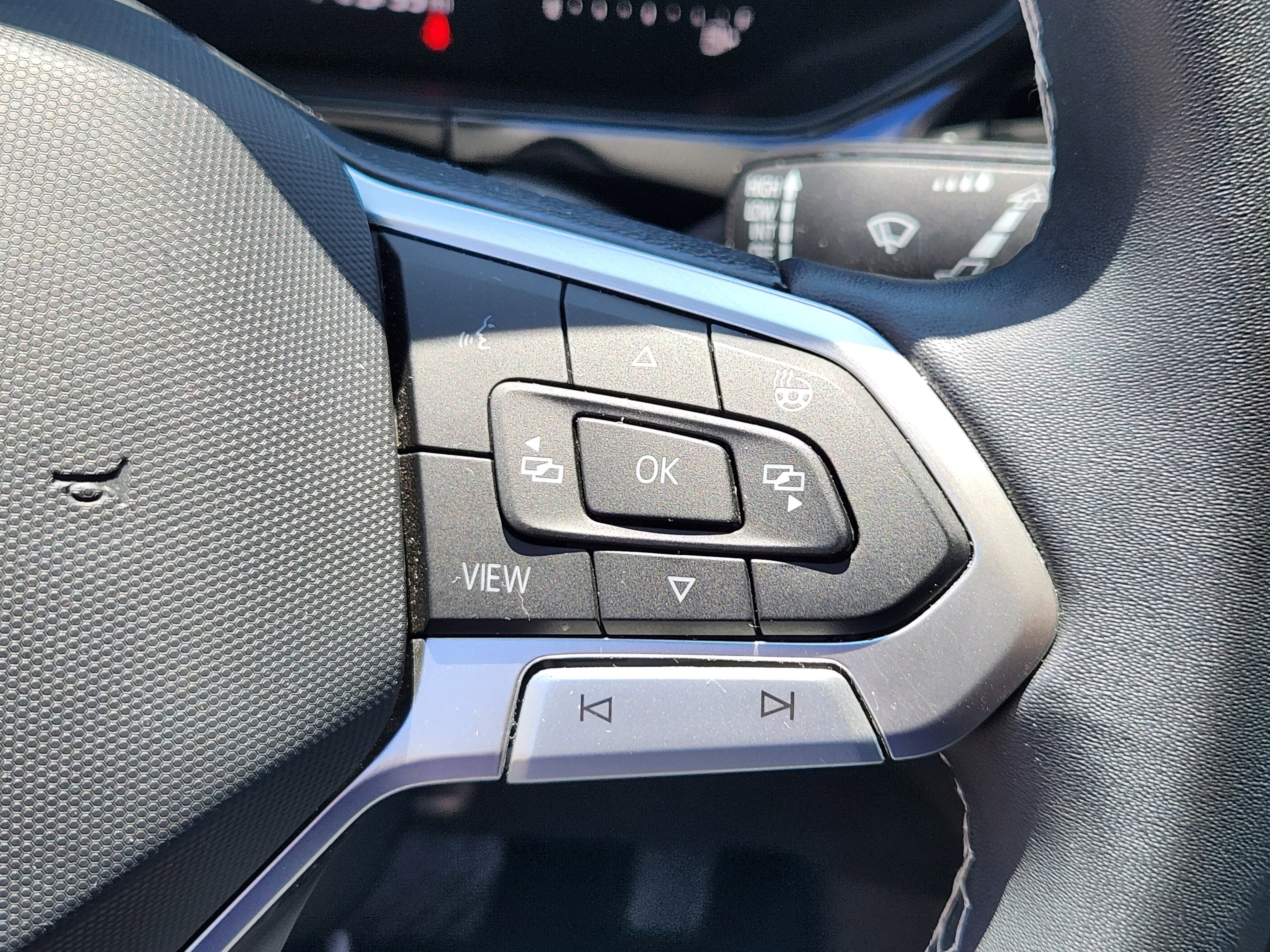 2023 Volkswagen Taos S
