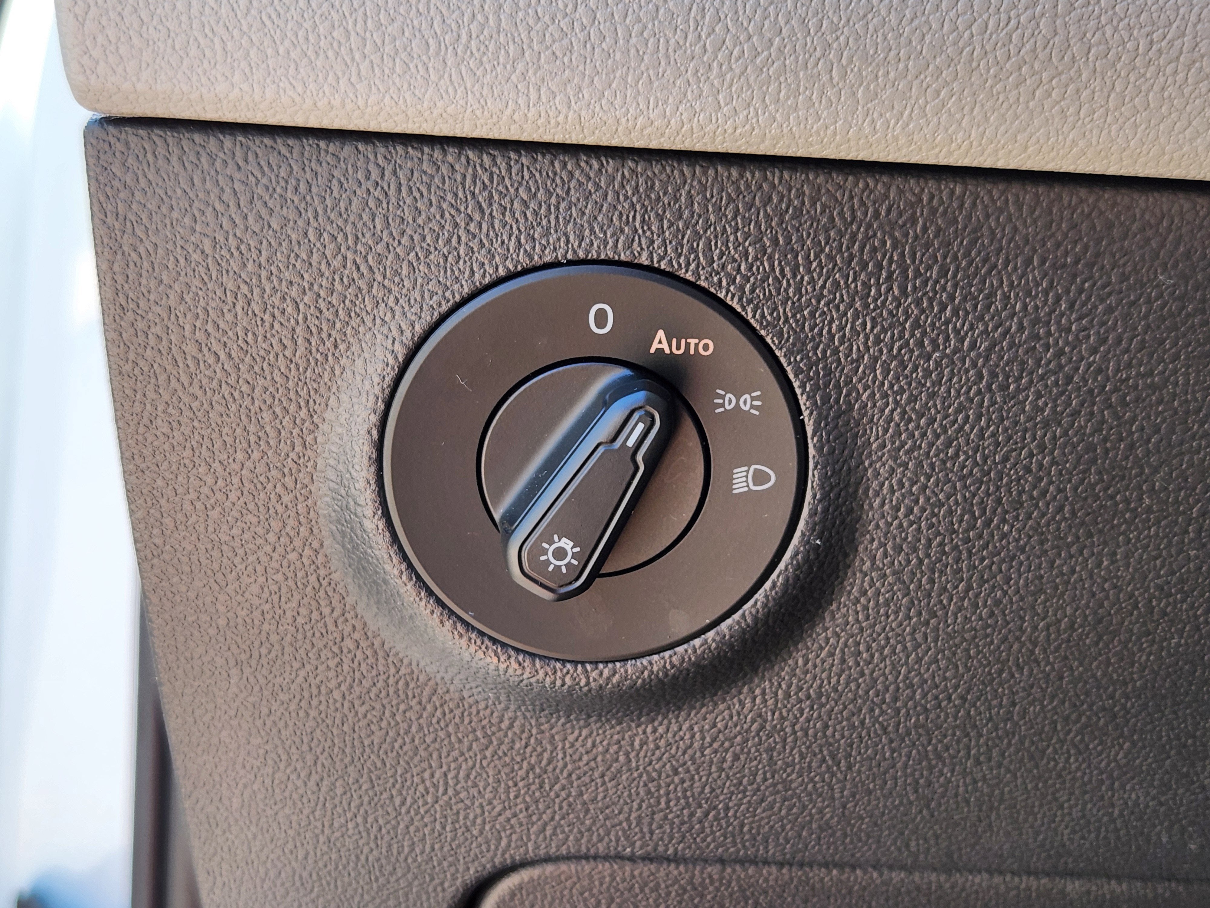 2023 Volkswagen Taos S