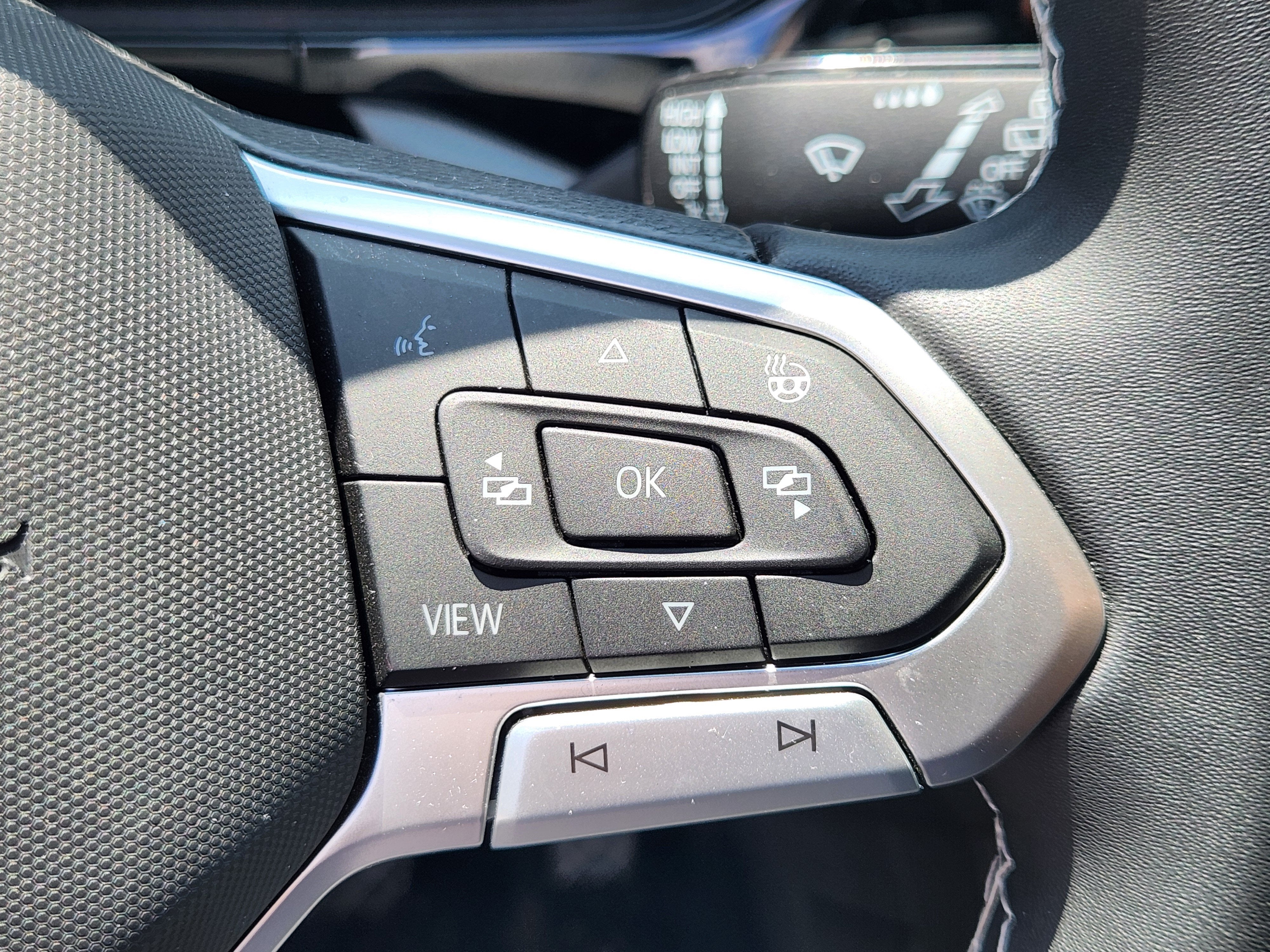 2023 Volkswagen Taos S