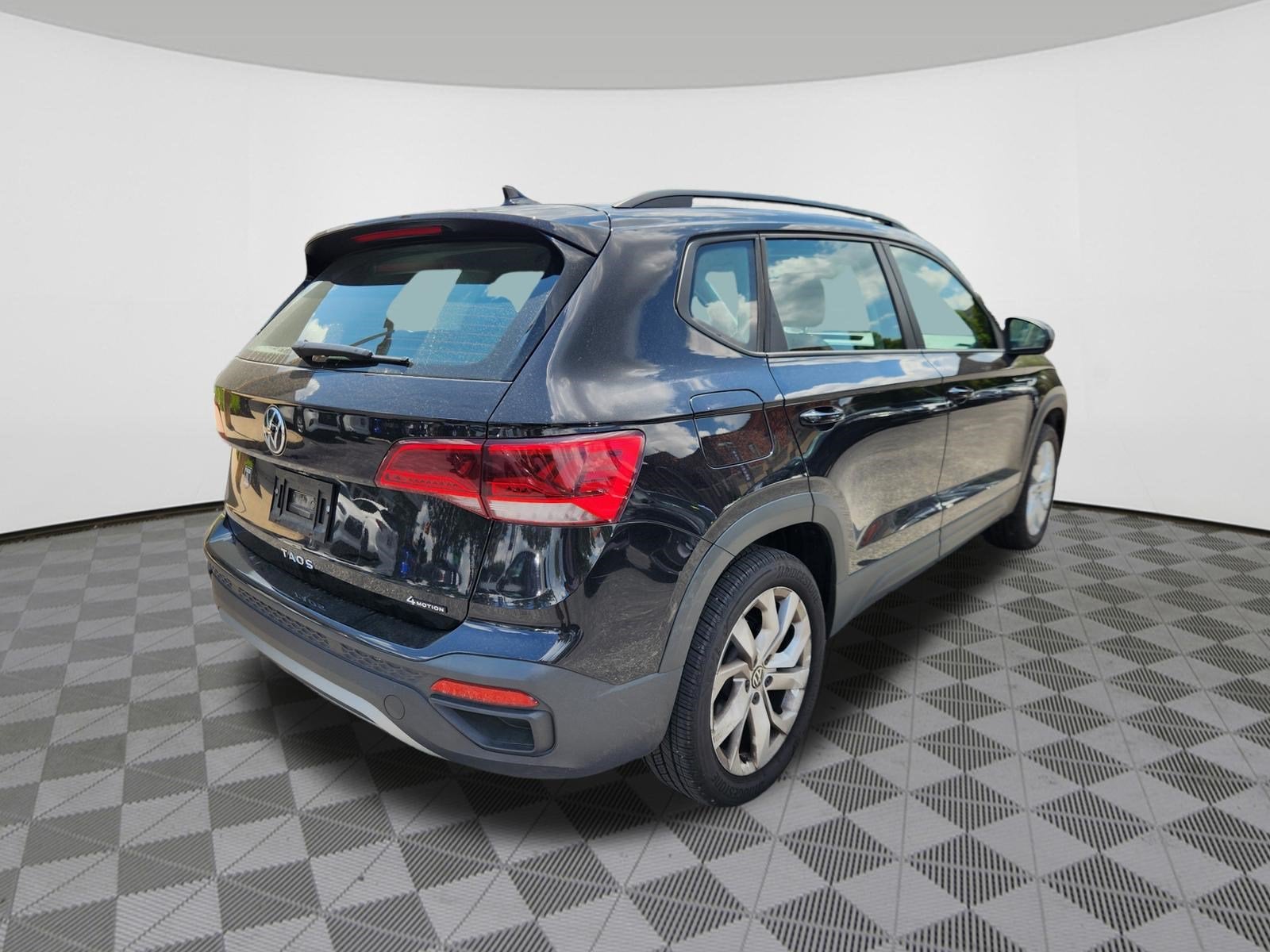 2023 Volkswagen Taos S