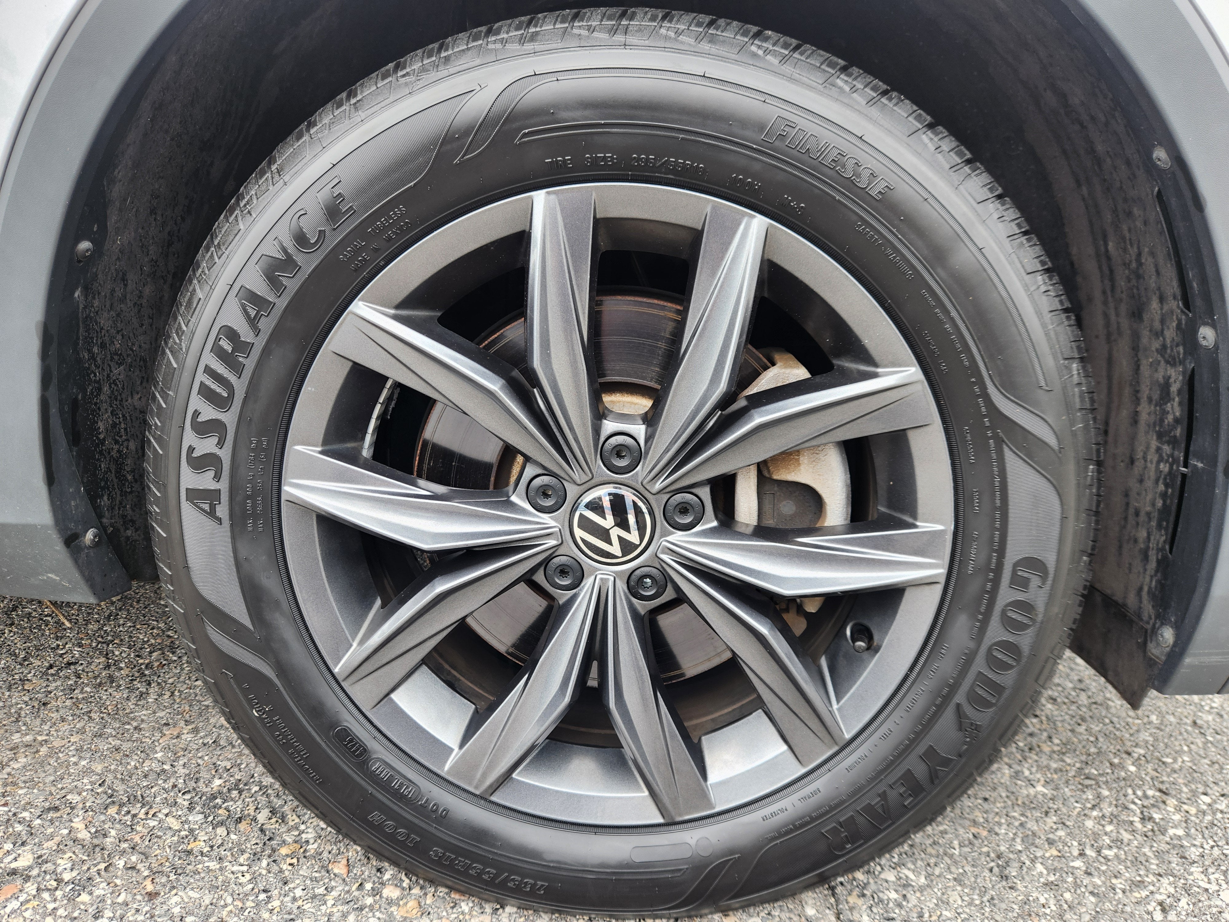 2024 Volkswagen Tiguan SE