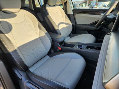 2025 Volkswagen Tiguan SE