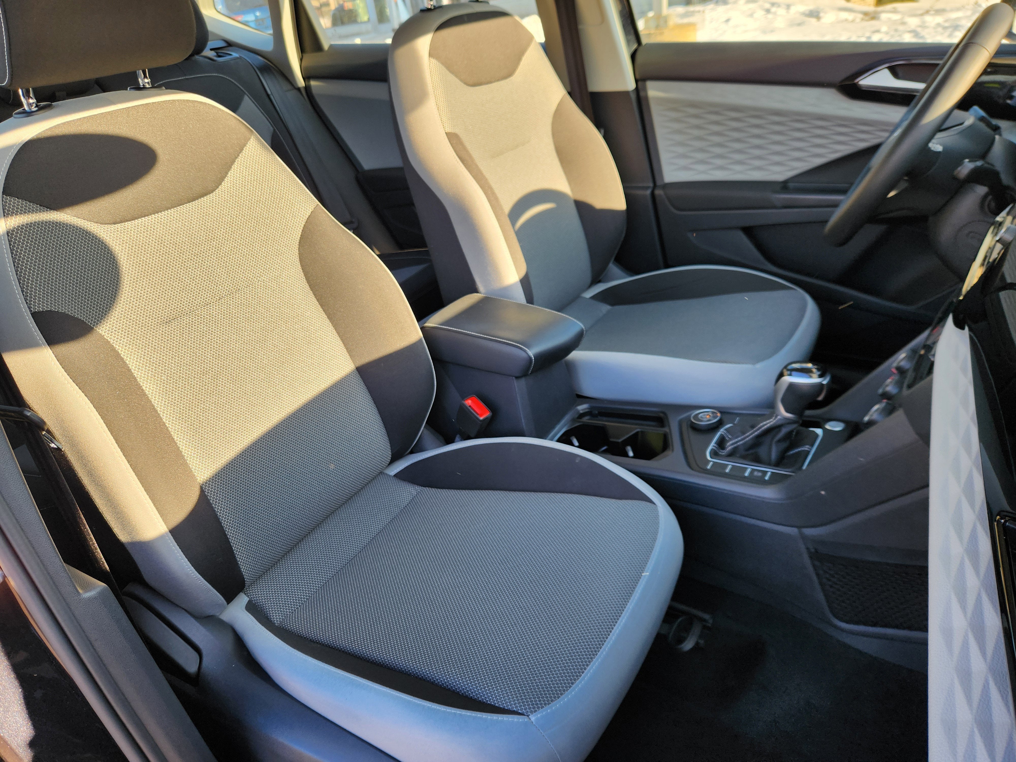 2022 Volkswagen Taos S