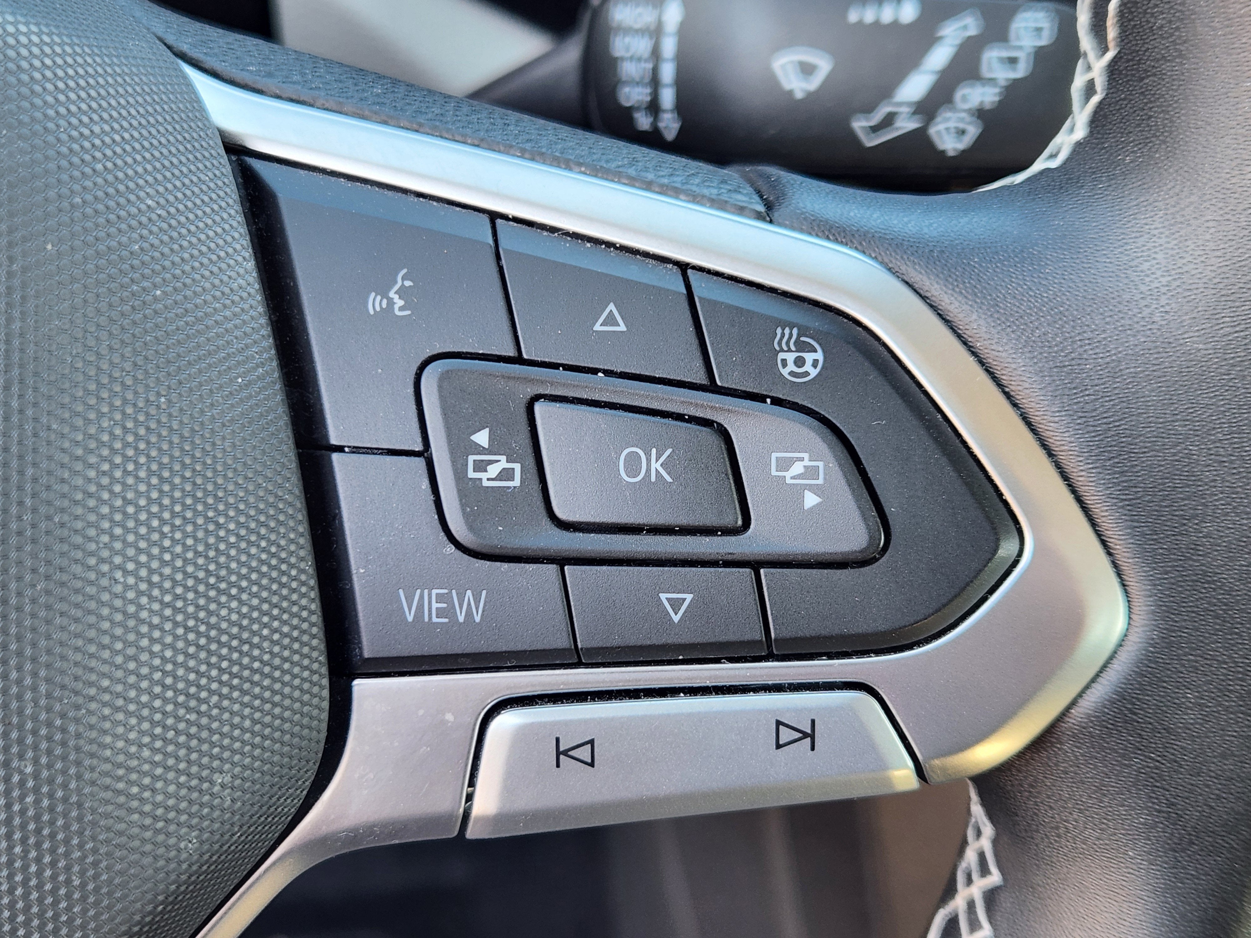 2022 Volkswagen Taos S