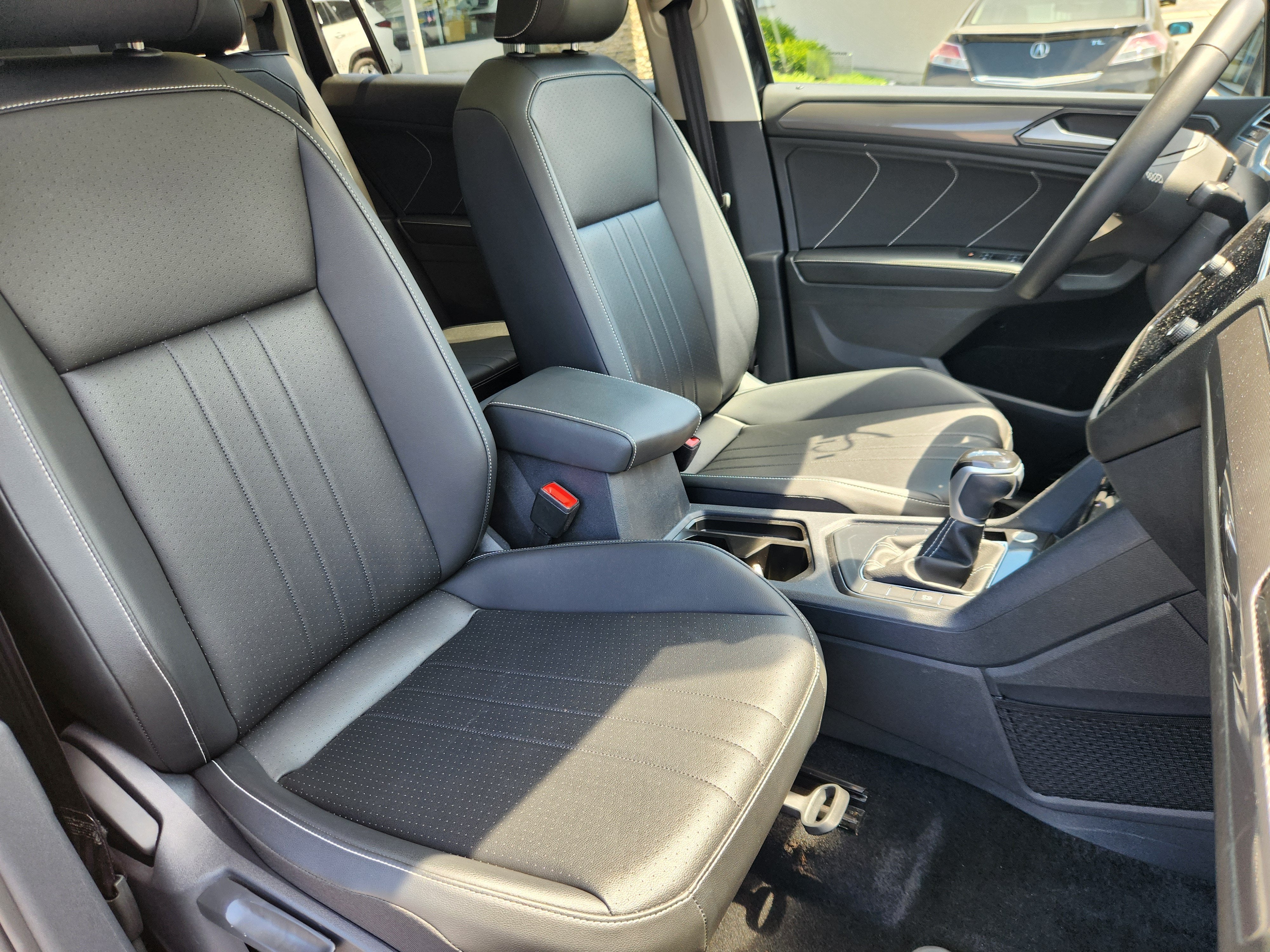 2023 Volkswagen Tiguan SE