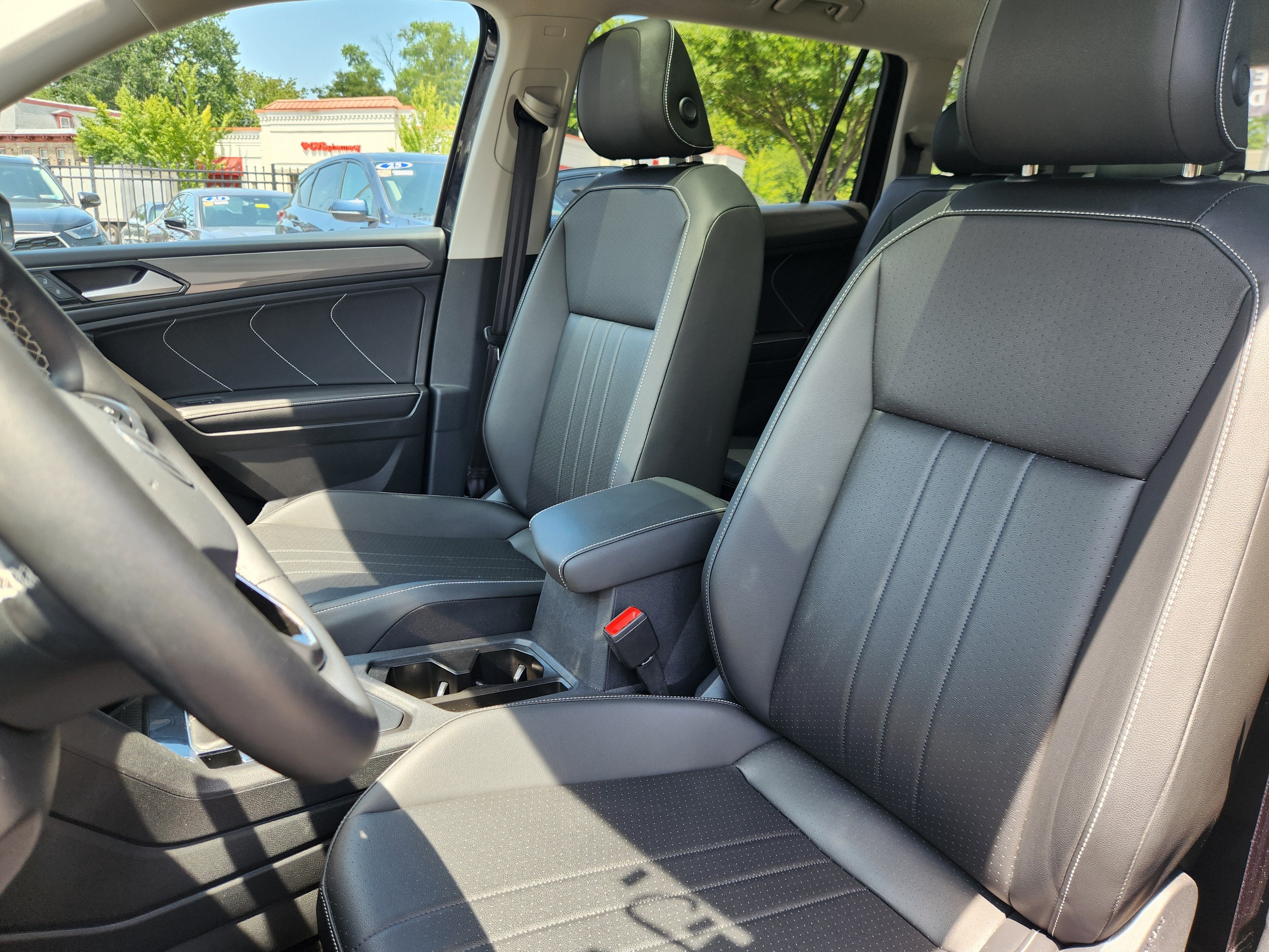 2023 Volkswagen Tiguan SE