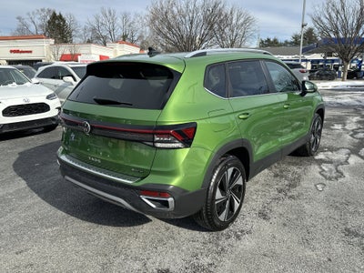 2025 Volkswagen Taos SE