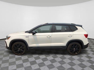 2024 Volkswagen Taos SE
