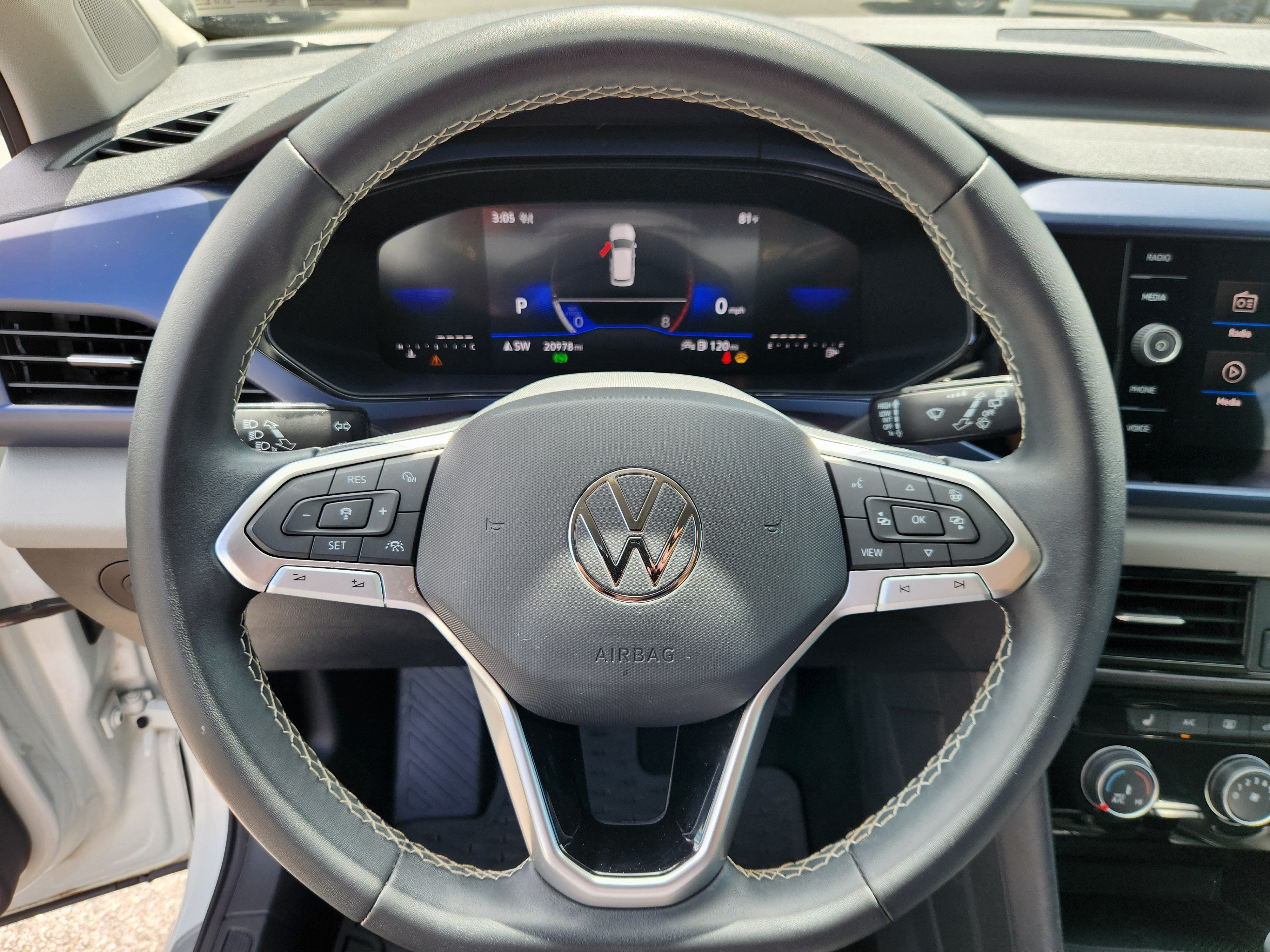 2023 Volkswagen Taos SE