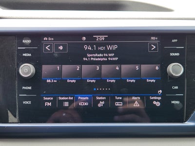 2023 Volkswagen Taos SE