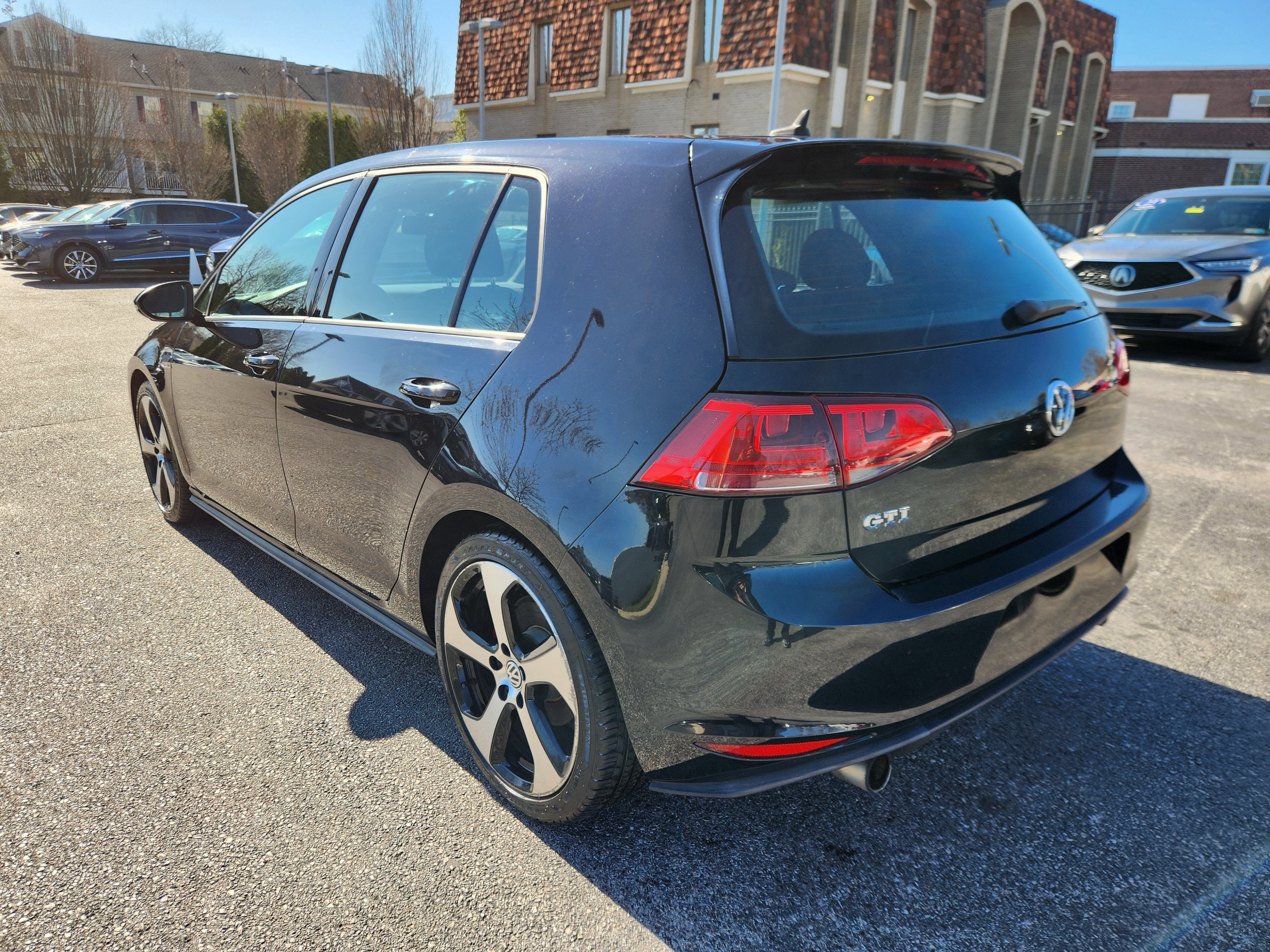 2017 Volkswagen Golf GTI S