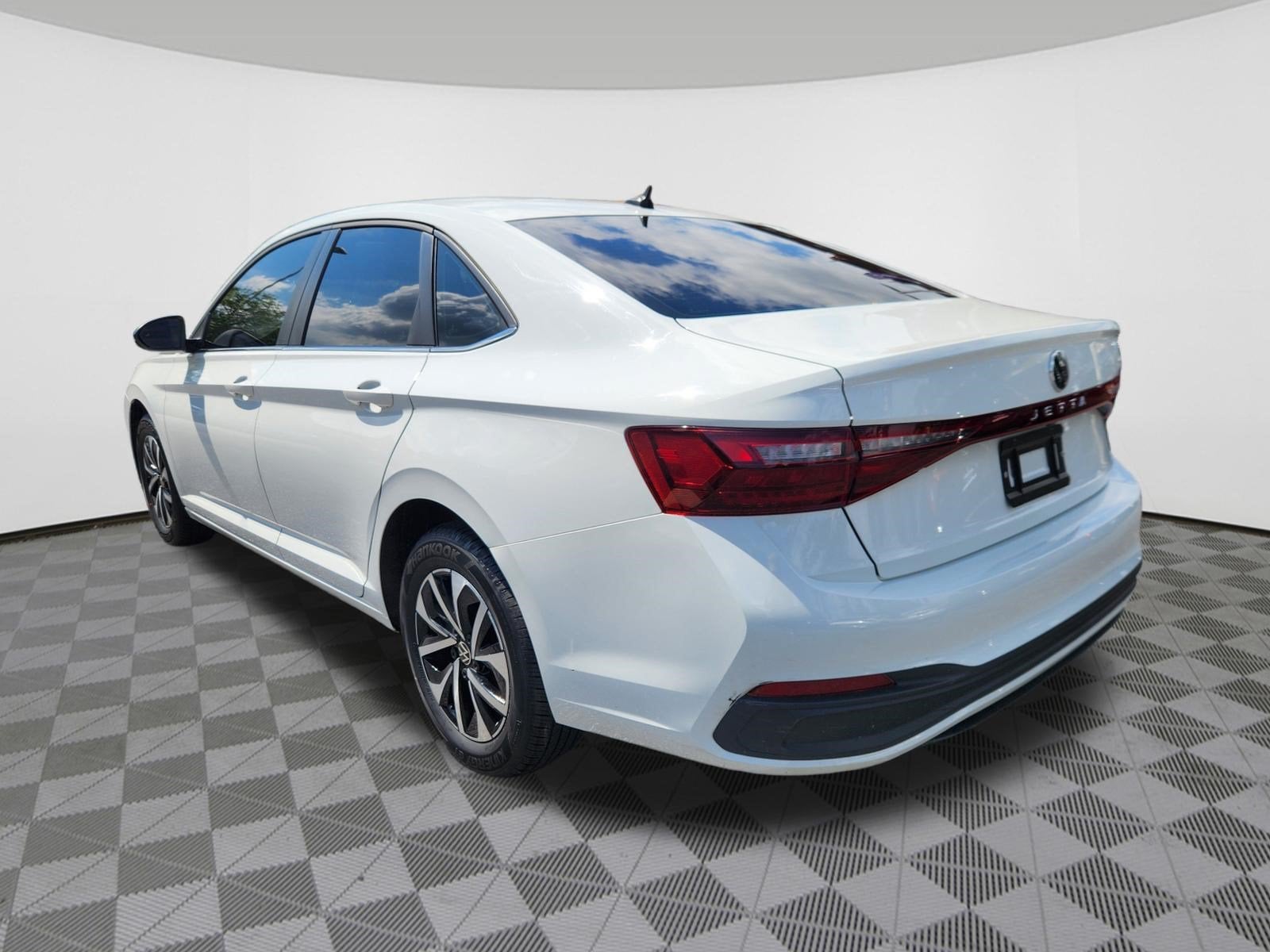 2025 Volkswagen Jetta S