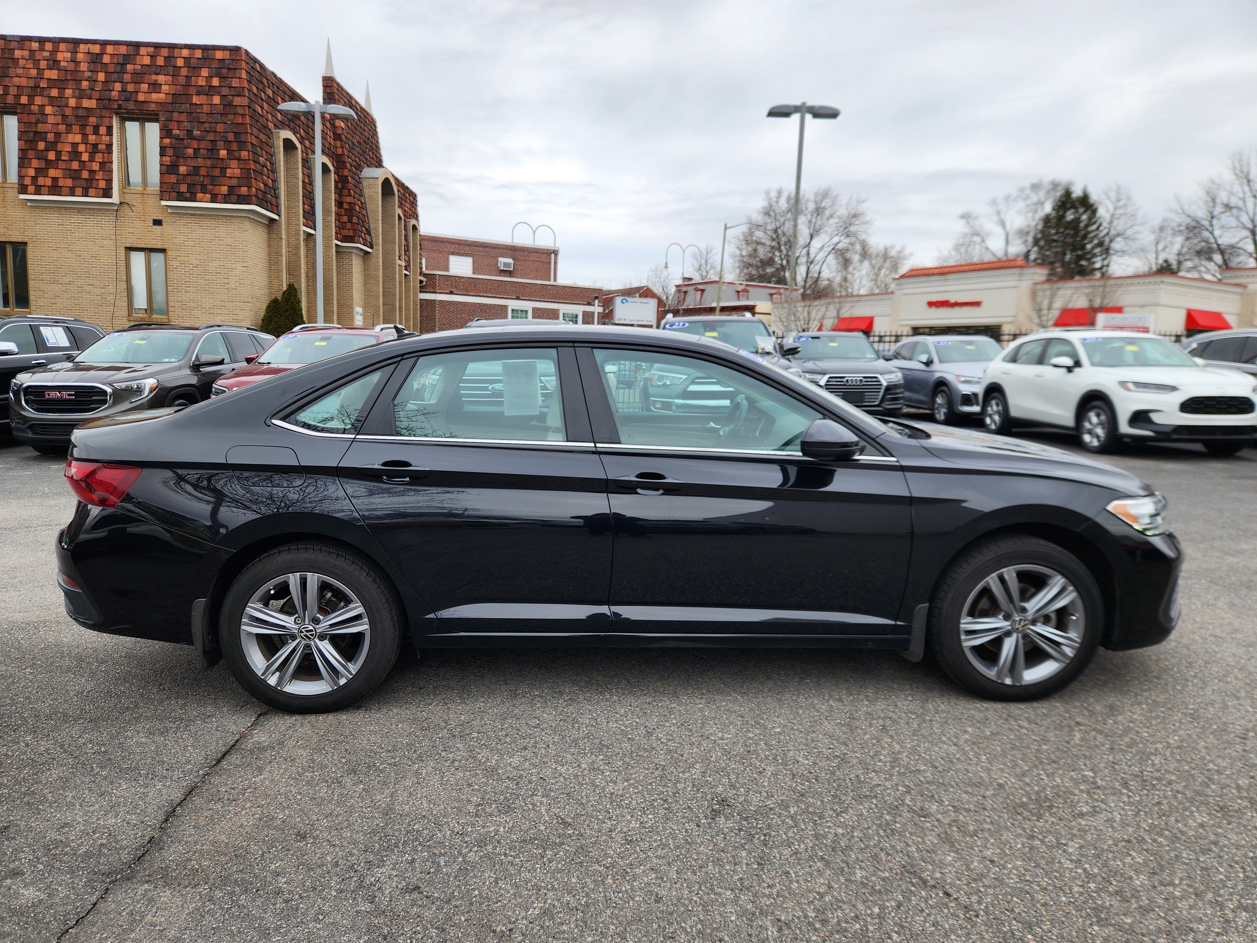 2023 Volkswagen Jetta SE