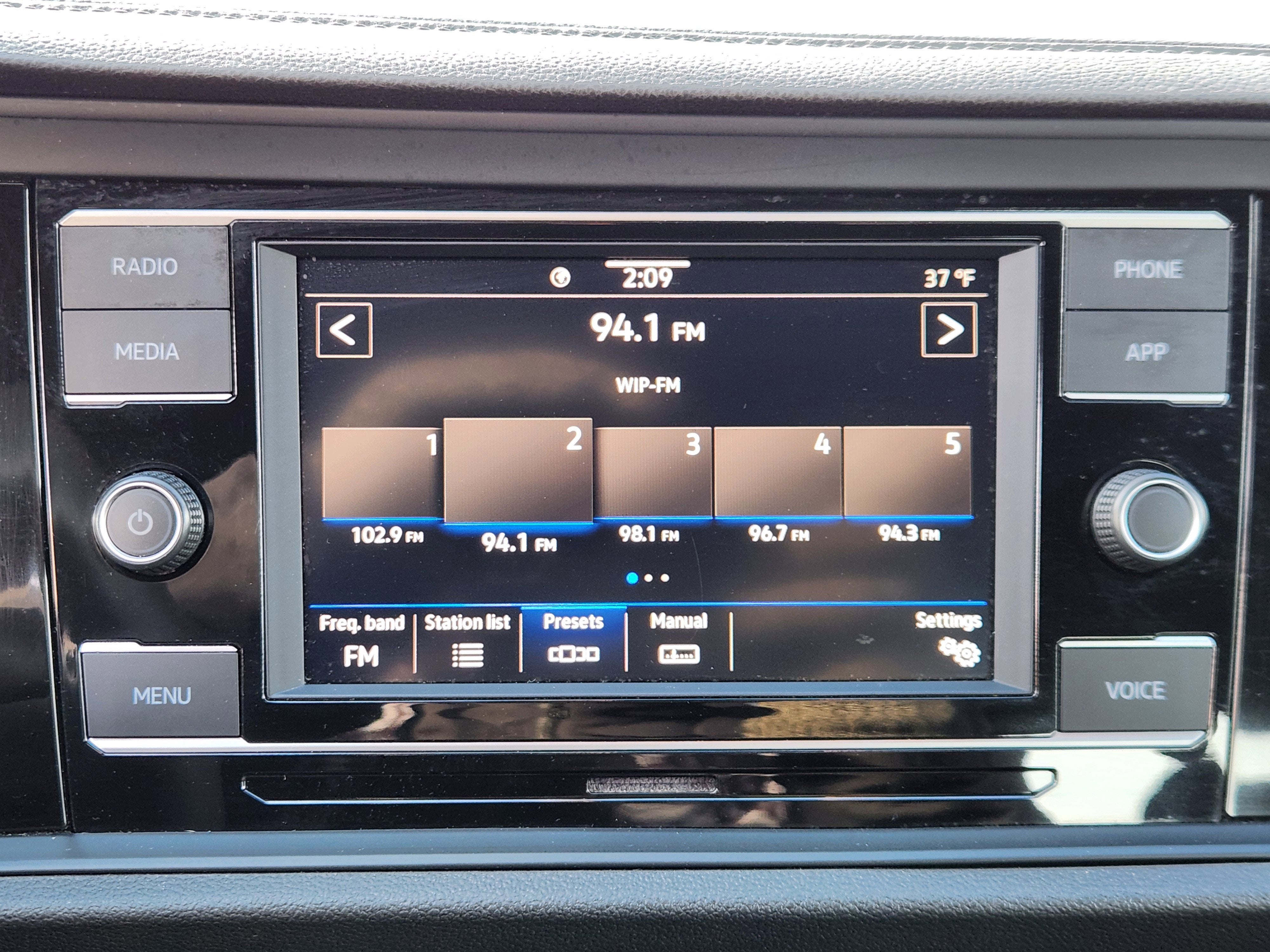 2023 Volkswagen Jetta Sport