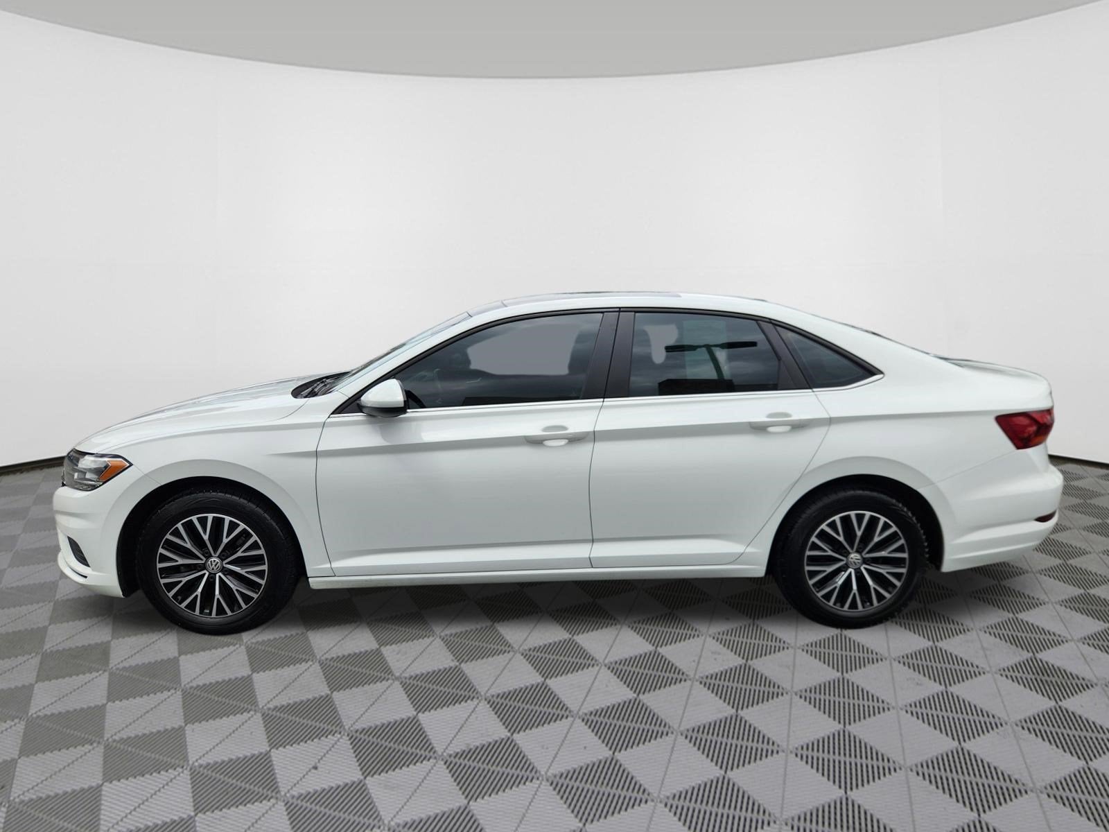 2019 Volkswagen Jetta Base