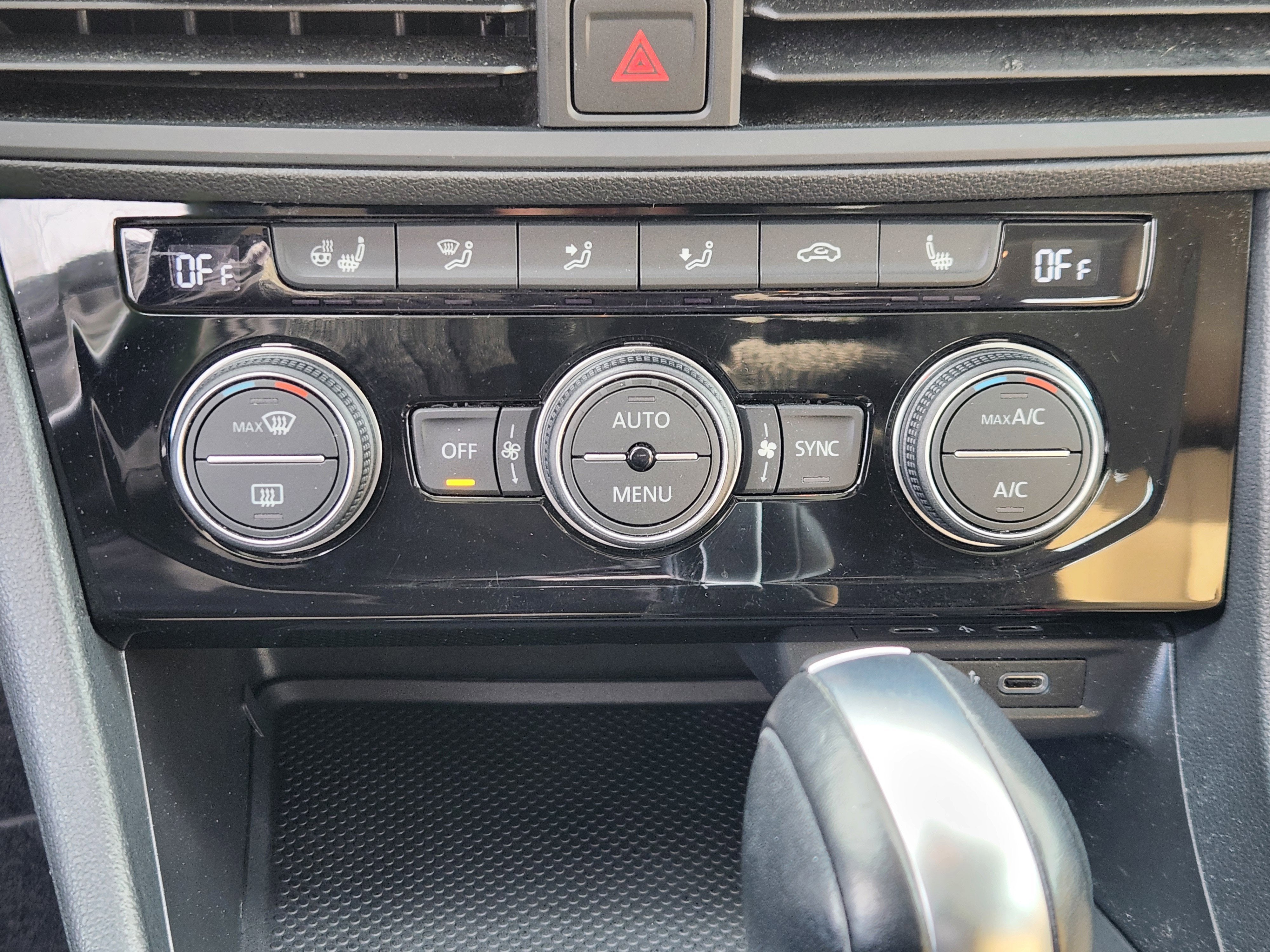 2020 Volkswagen Jetta Base