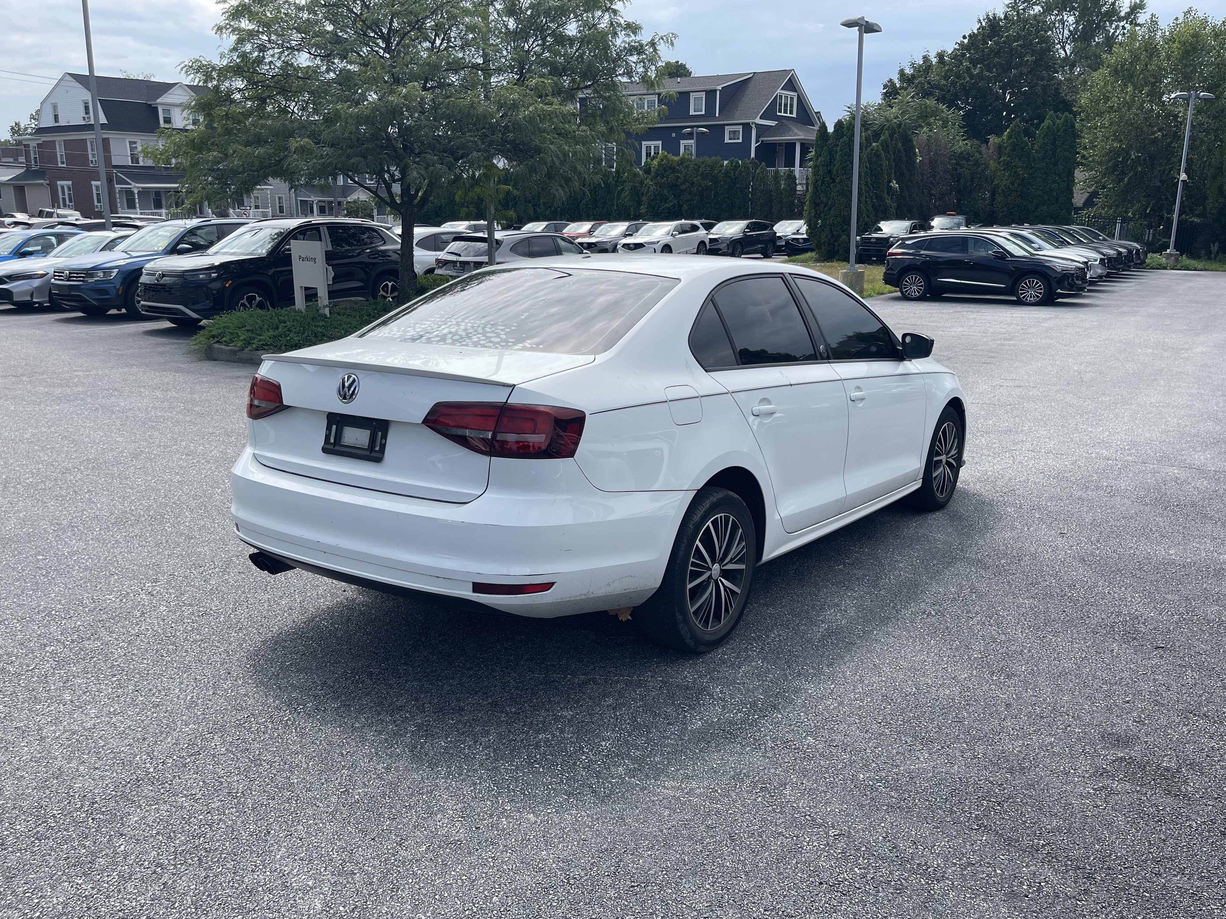 2018 Volkswagen Jetta Base