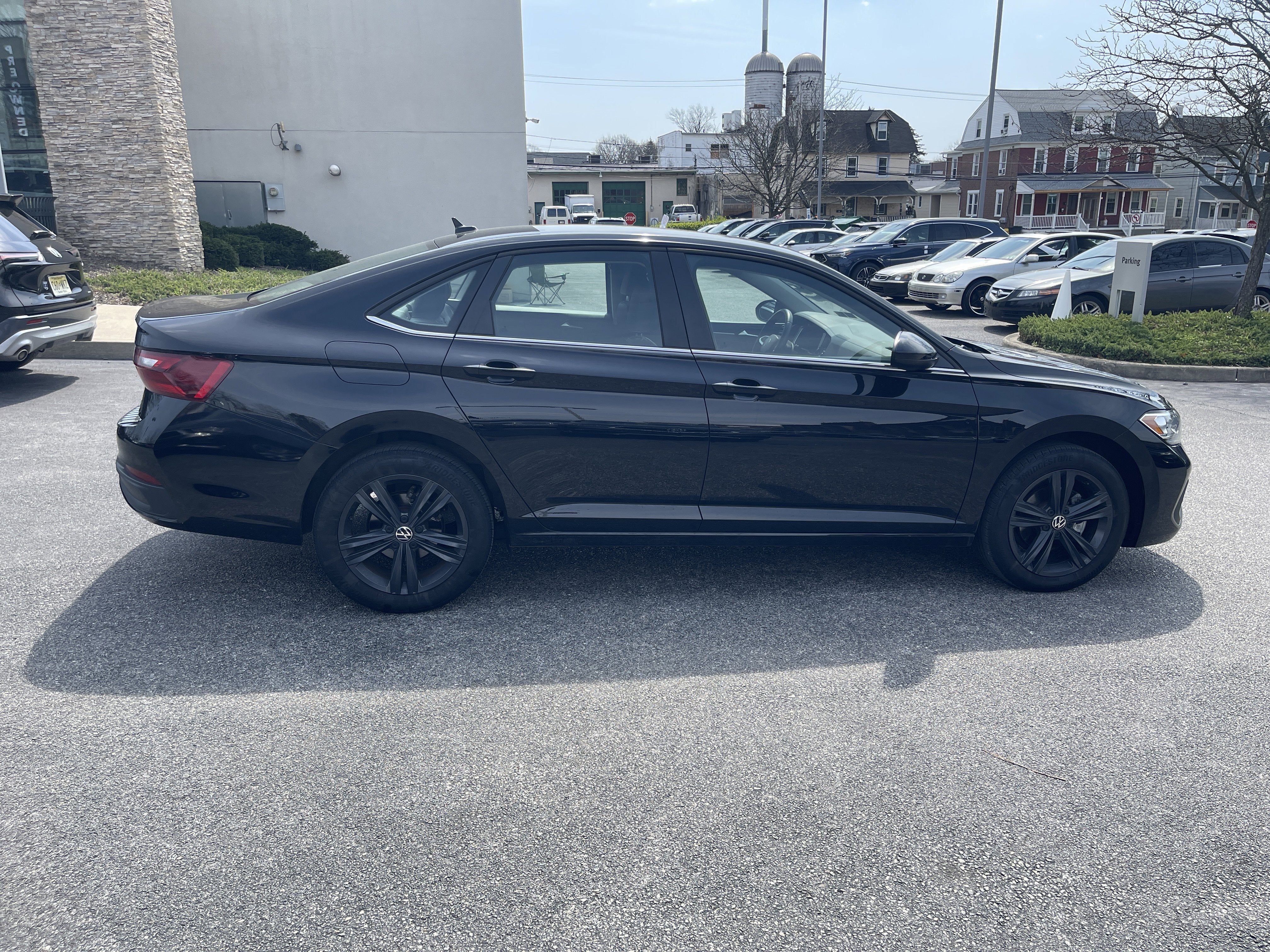 2023 Volkswagen Jetta SE