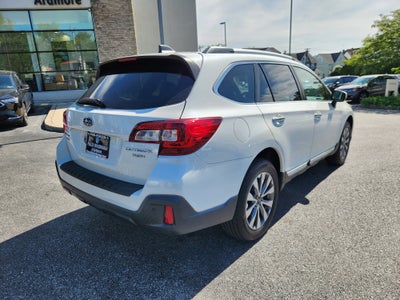 2018 Subaru Outback Touring