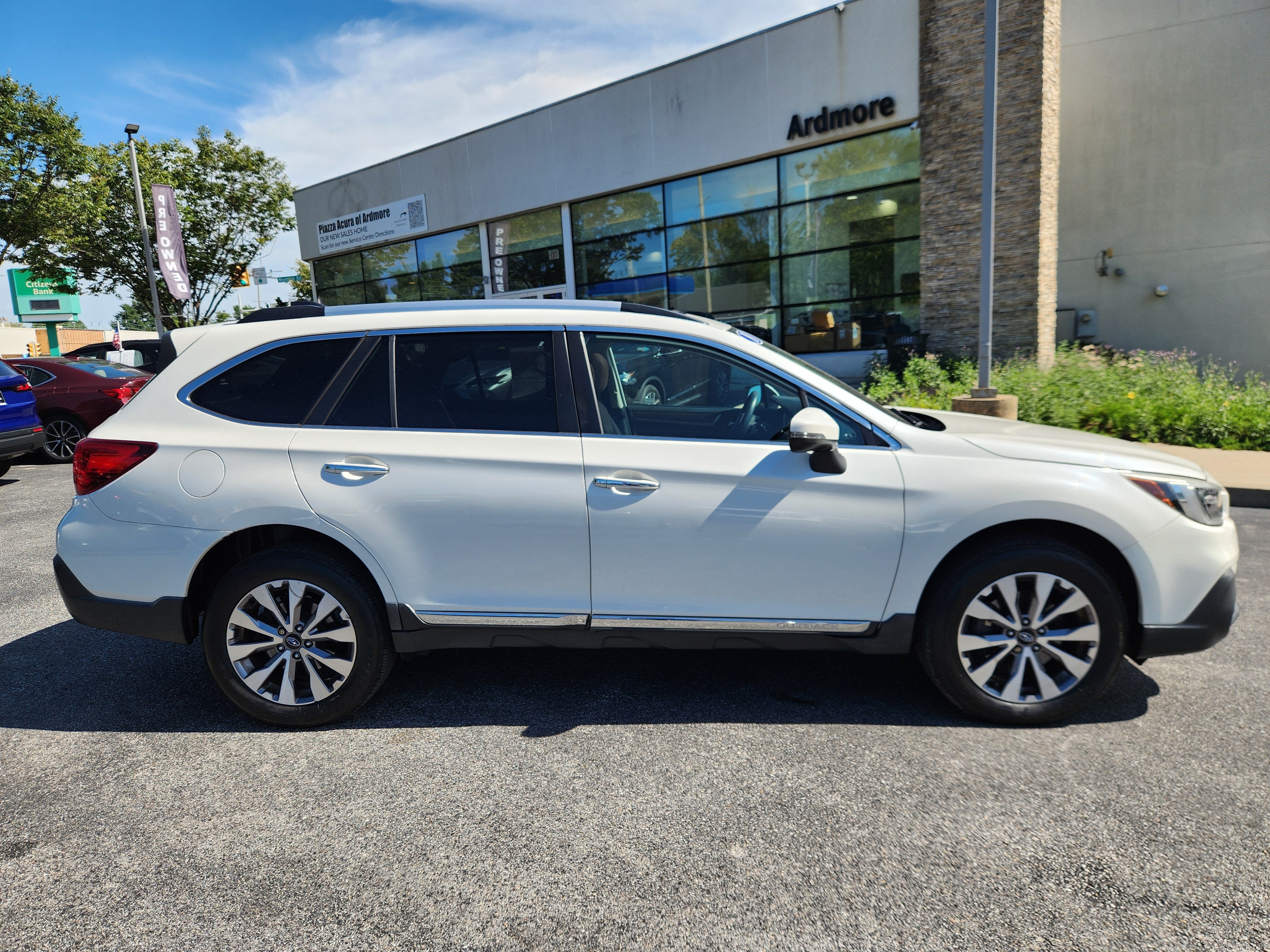 2018 Subaru Outback Touring
