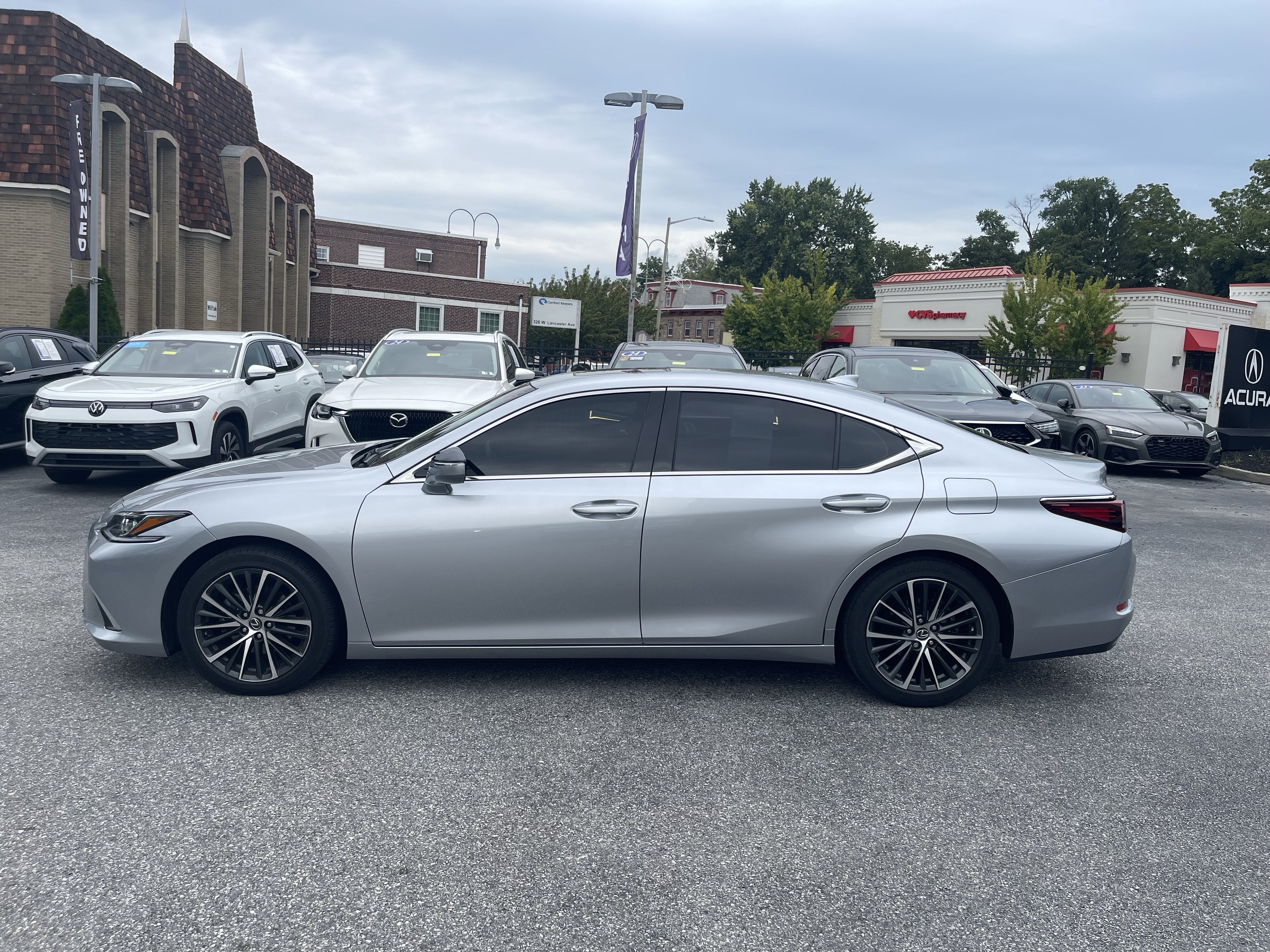 2022 Lexus ES ES 350
