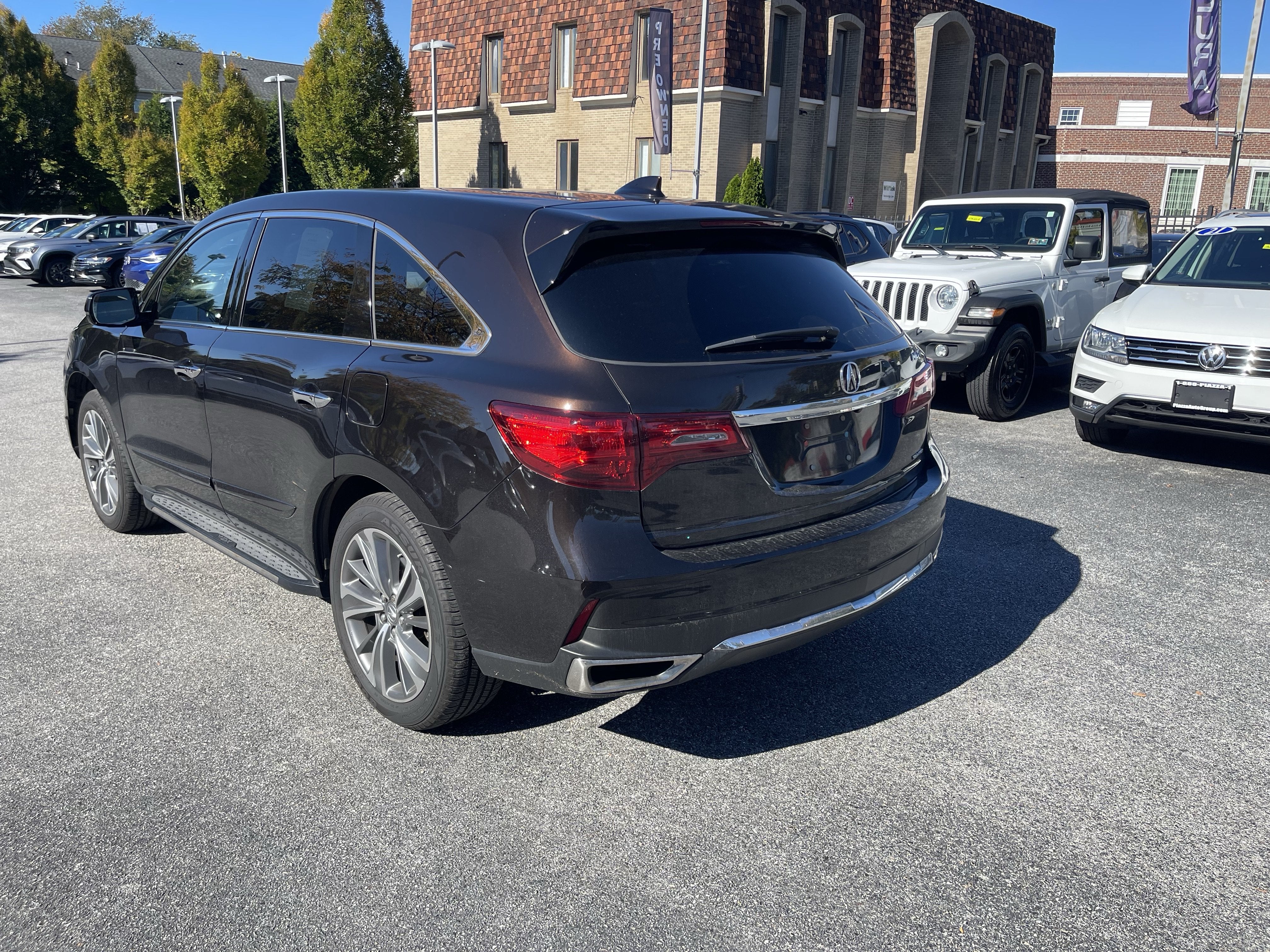 2017 Acura MDX w/Technology Pkg