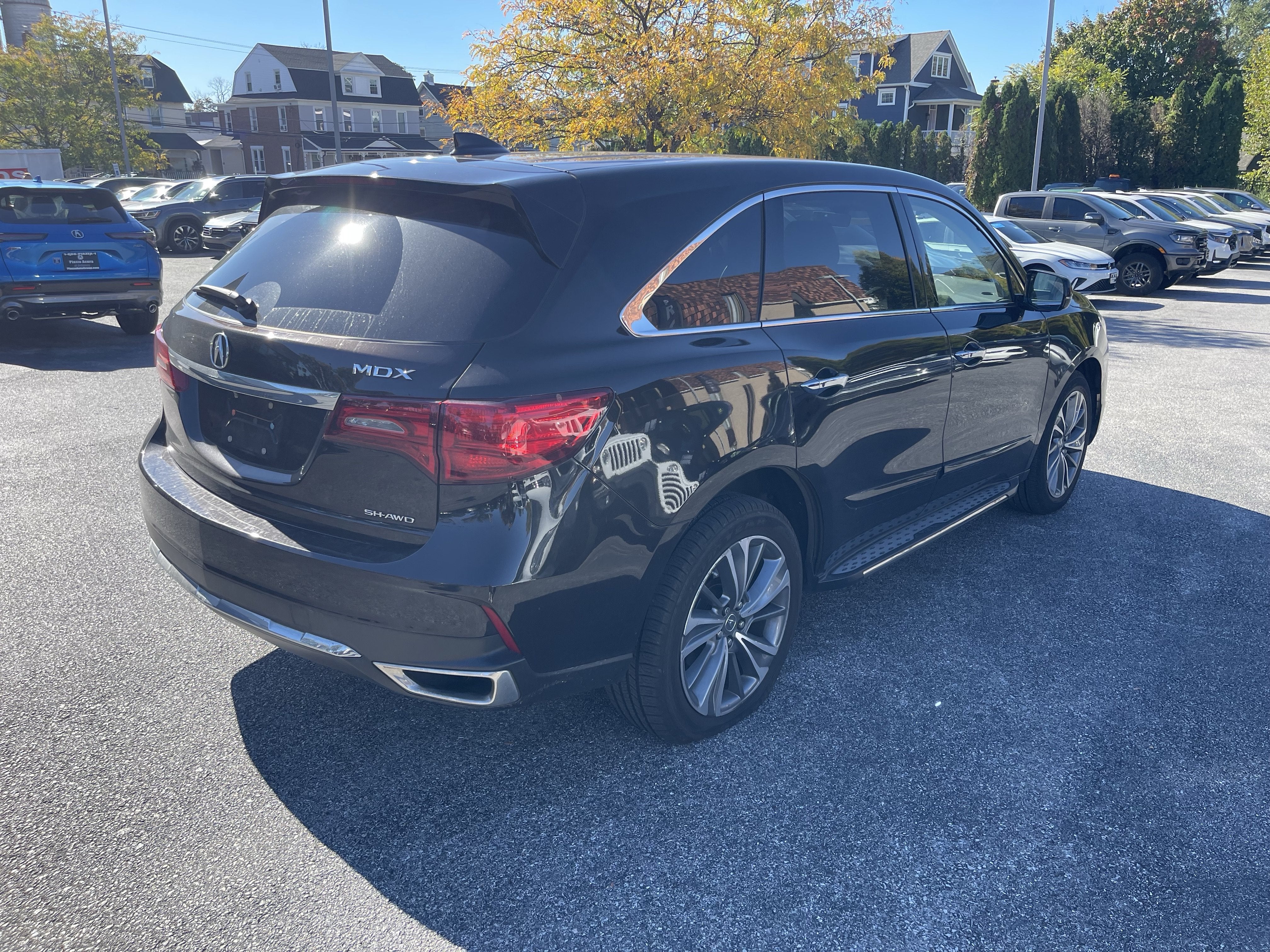 2017 Acura MDX w/Technology Pkg
