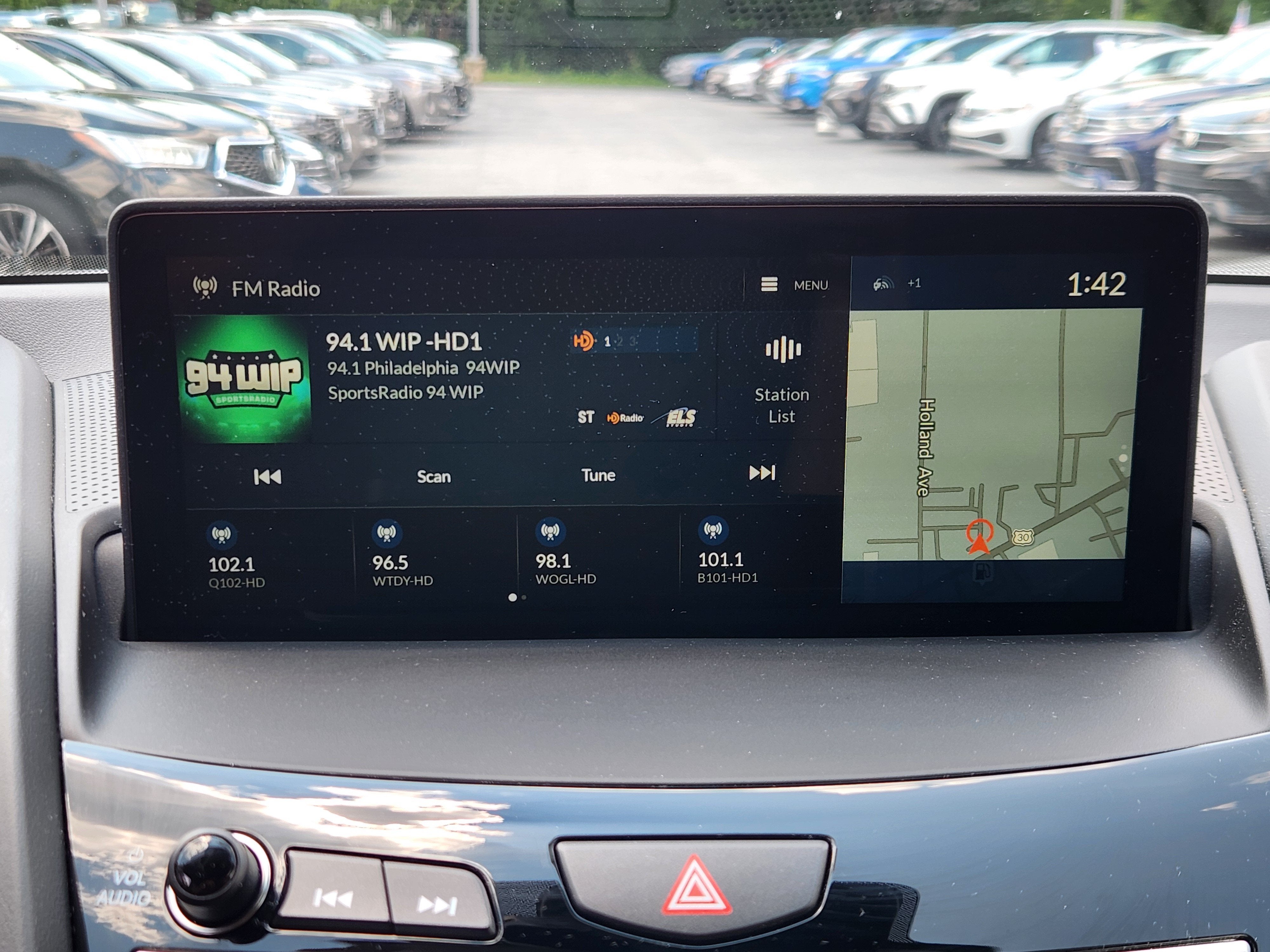2025 Acura RDX w/Technology Package