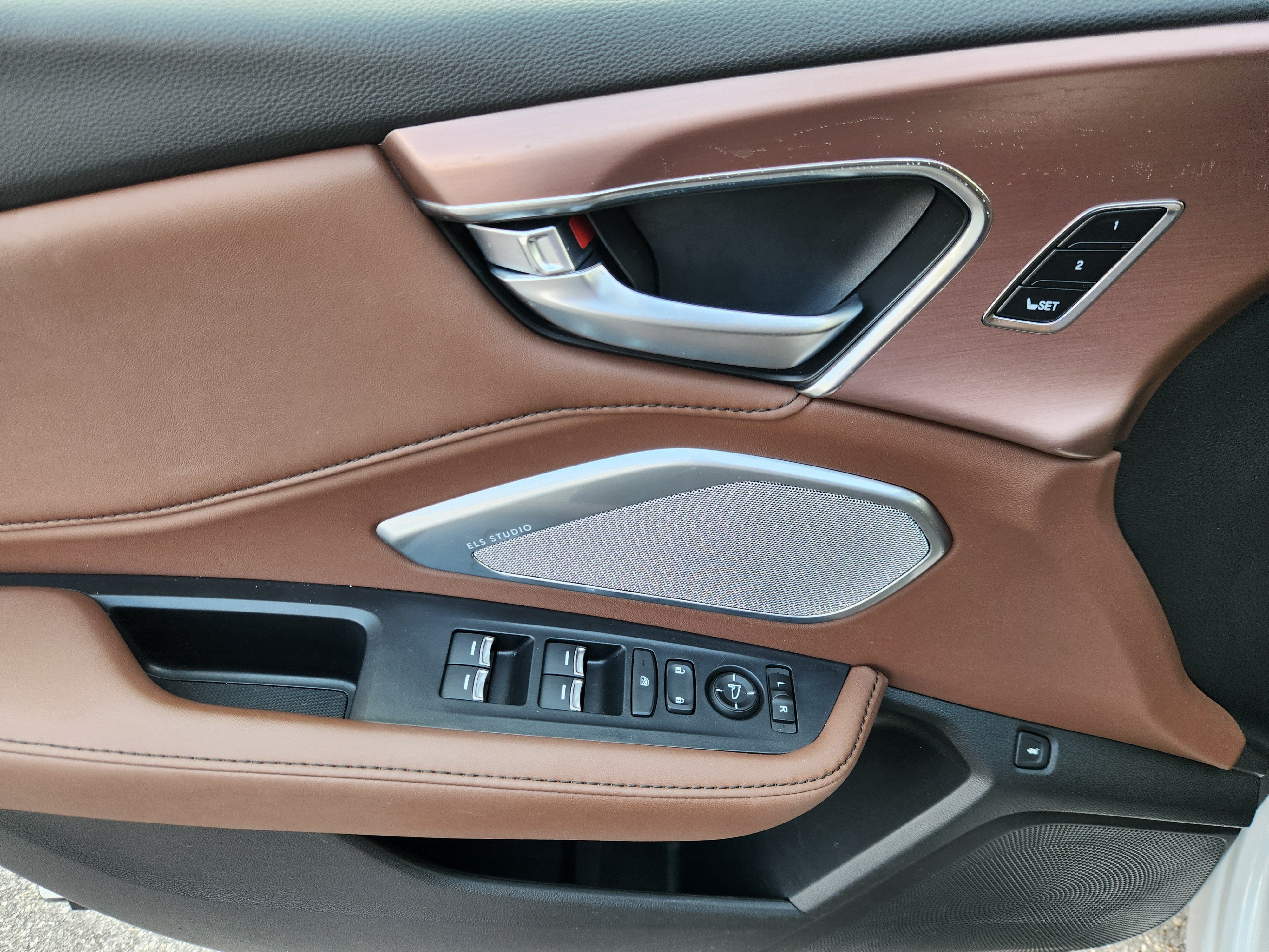 2025 Acura RDX w/Technology Package