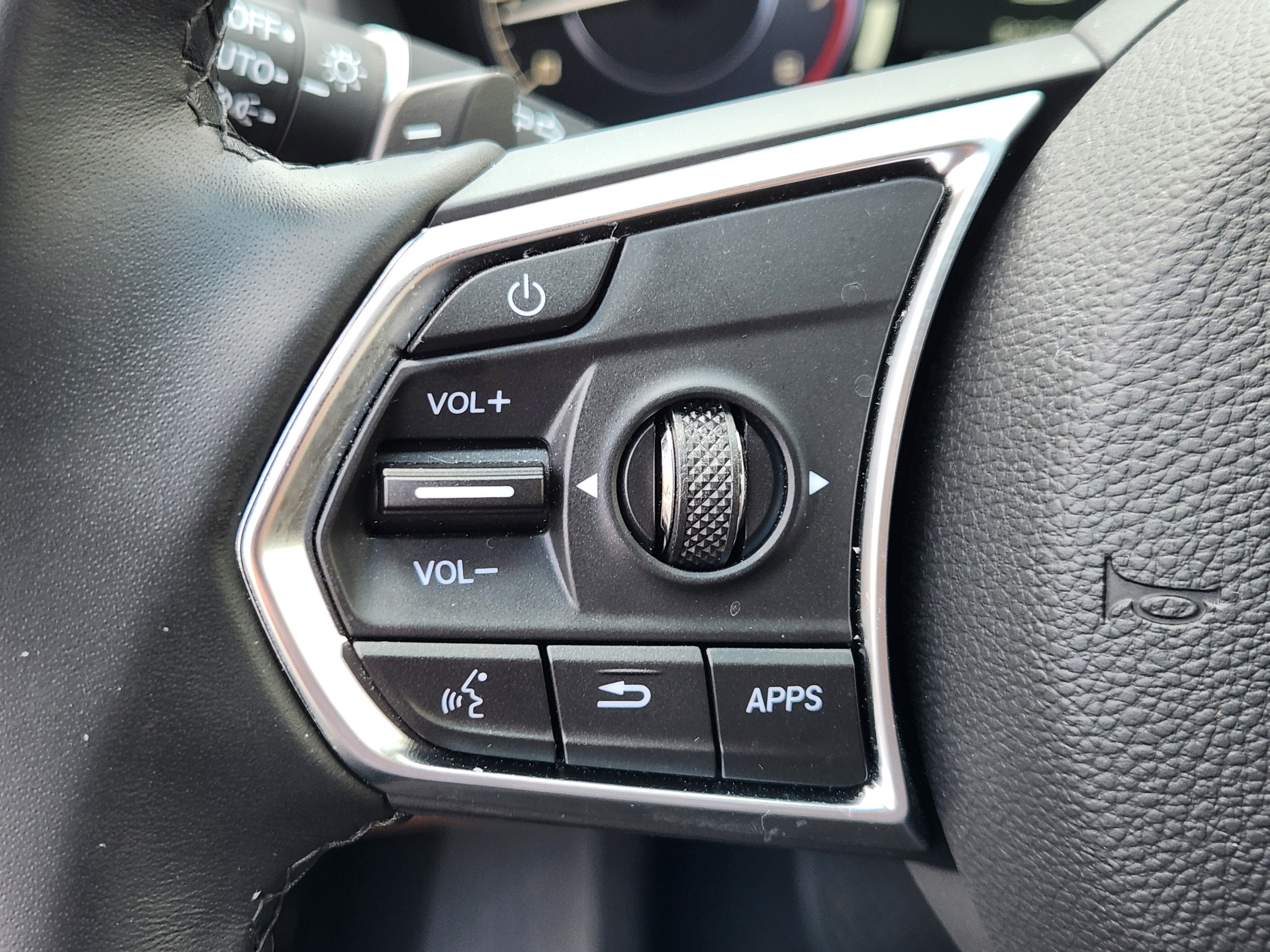 2025 Acura RDX w/Technology Package